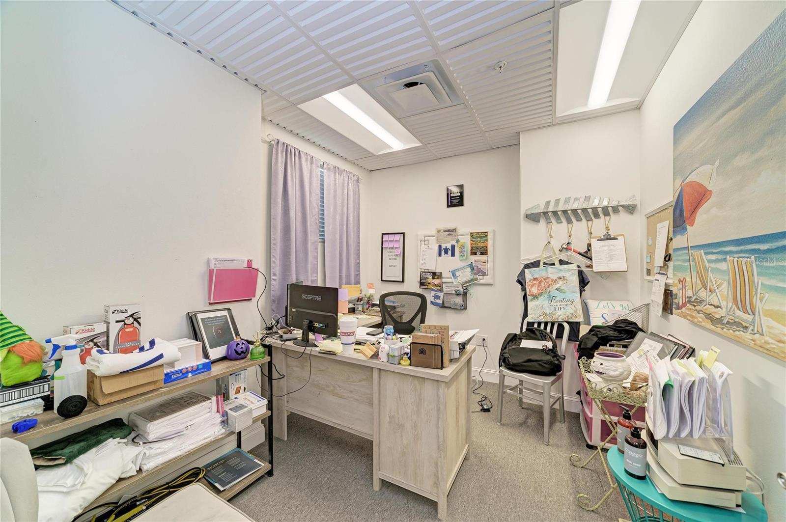 Third level - offices - 3004 AVENUE C, HOLMES BEACH