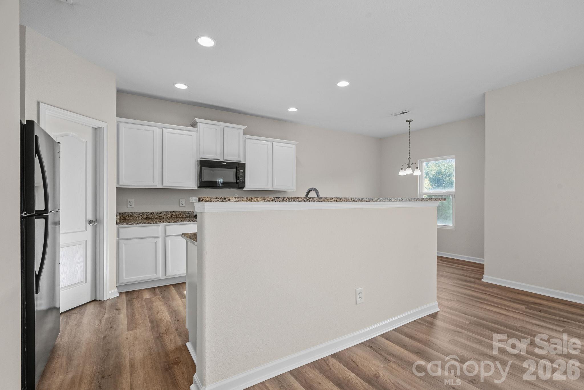 Kitchen - 6215 Paw Village Road, Charlotte