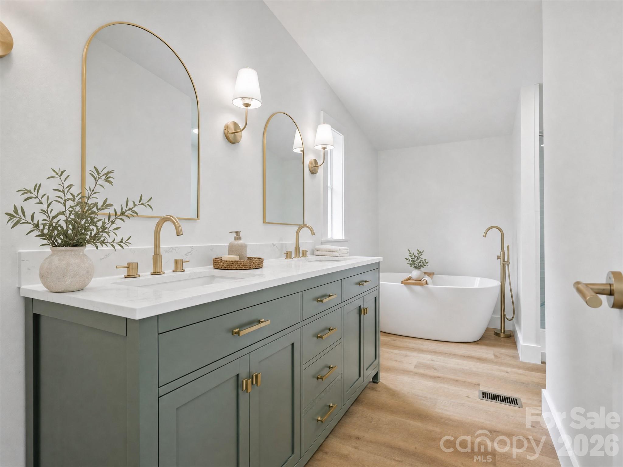 Virtually Staged - 405 Marie Court, York