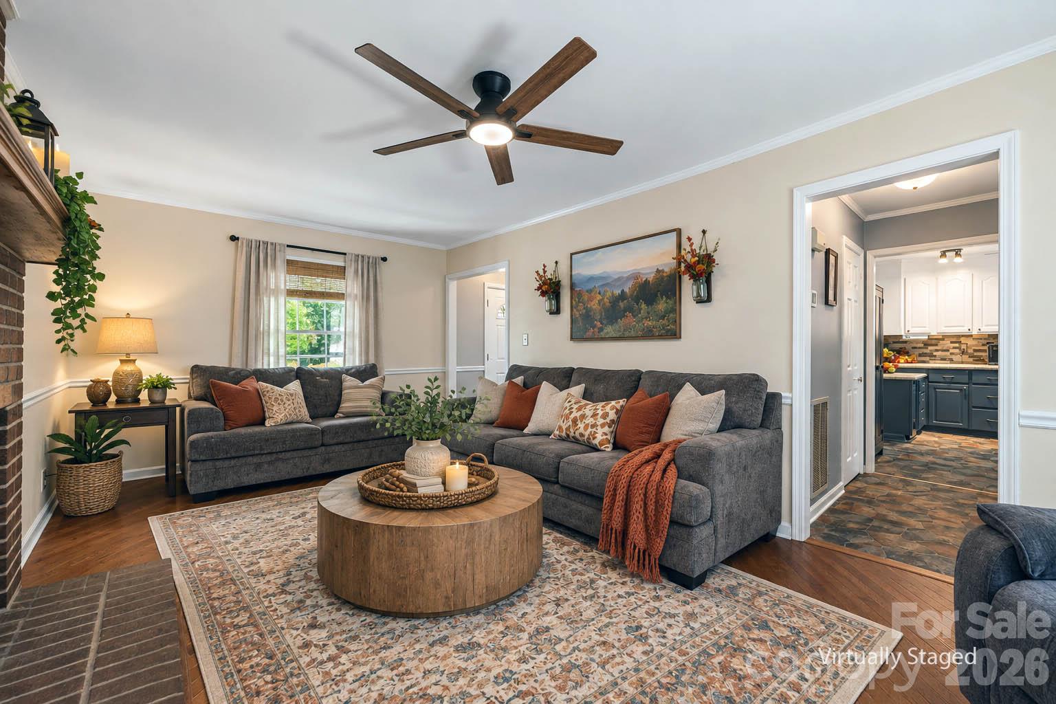 Single Family Residence at 419 Holly Drive, Belmont, photo 4 of 24