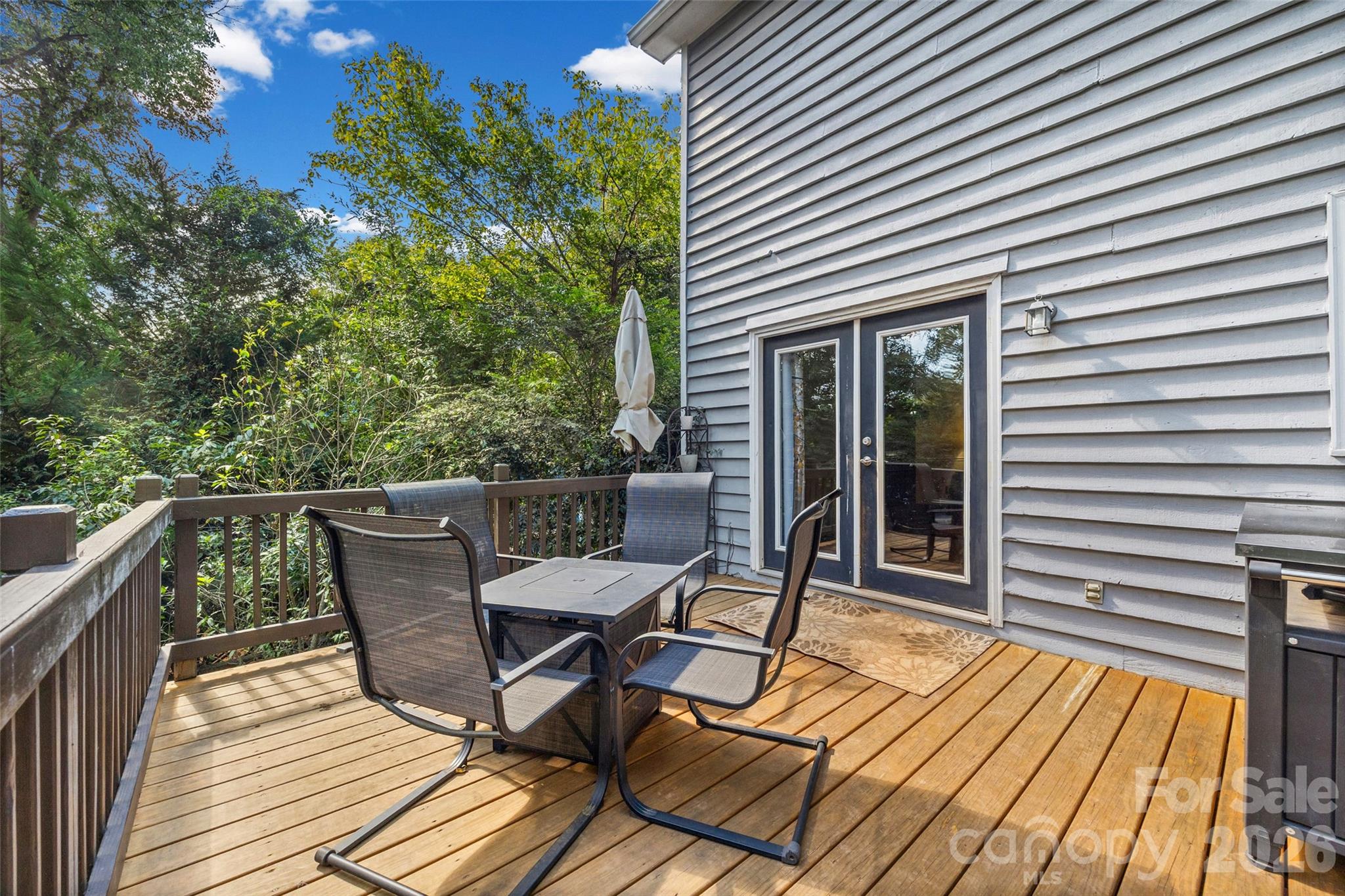 Single Family Residence at 419 Holly Drive, Belmont, photo 21 of 24