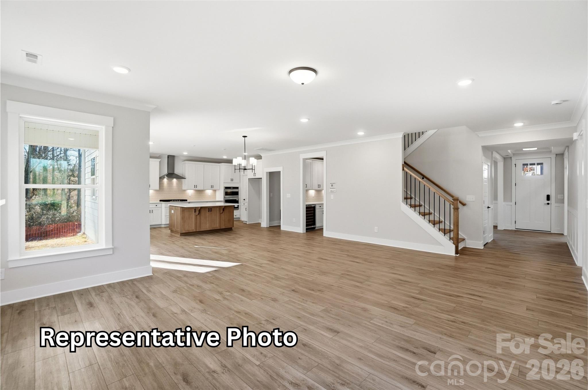 Single Family Residence at 9022 Chasewood Place Drive, Charlotte, photo 8 of 26