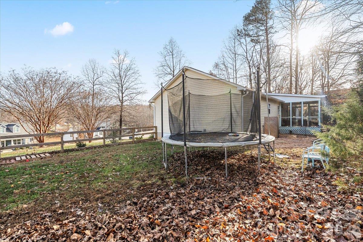 Single Family Residence at 169 Meadow Glen Drive, Troutman, photo 16 of 16