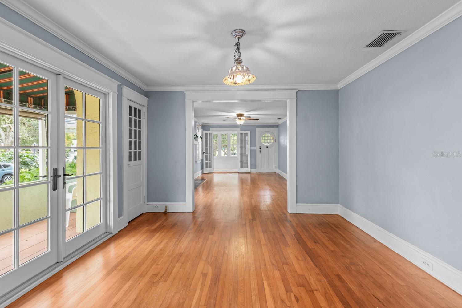 Single Family Residence at 1002 DELANEY PARK DR, ORLANDO, photo 10 of 54