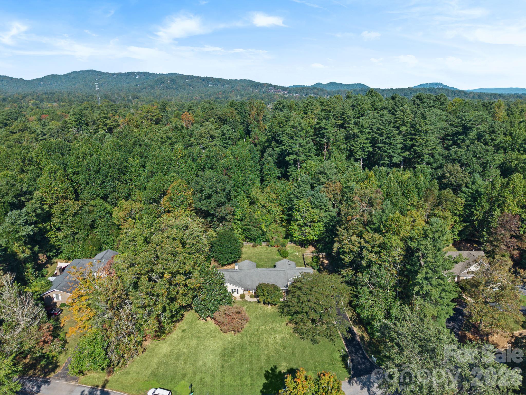 Exterior Overview - 109 Yardley Court, Hendersonville