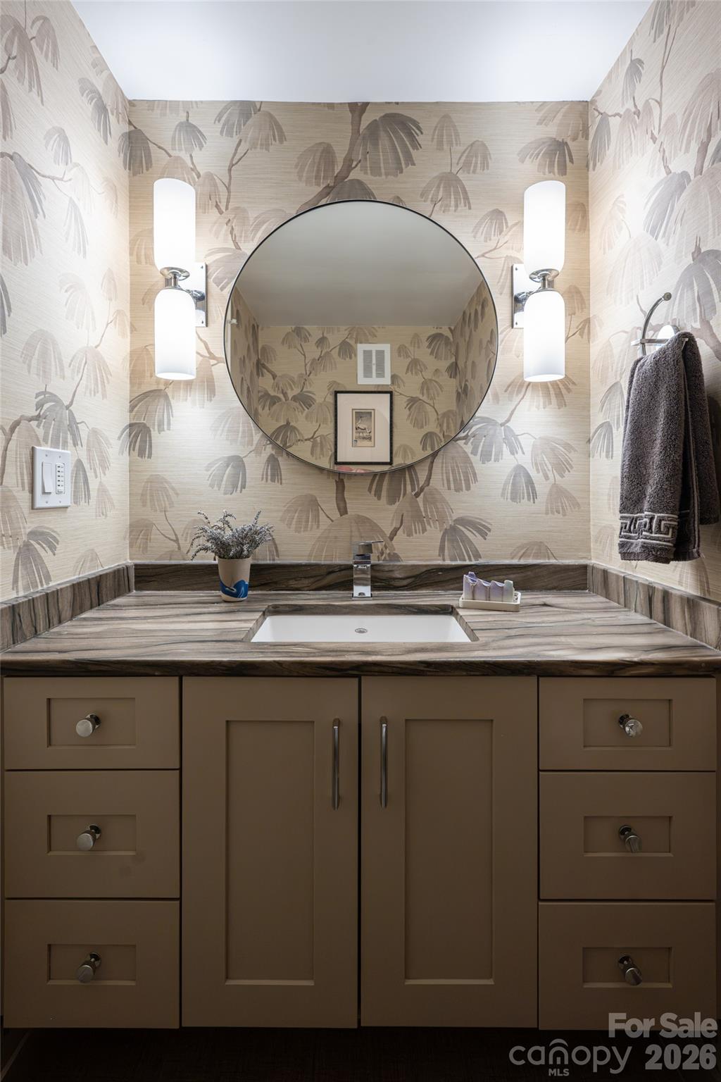 Powder room - 92 Horizon Hill Road, Asheville