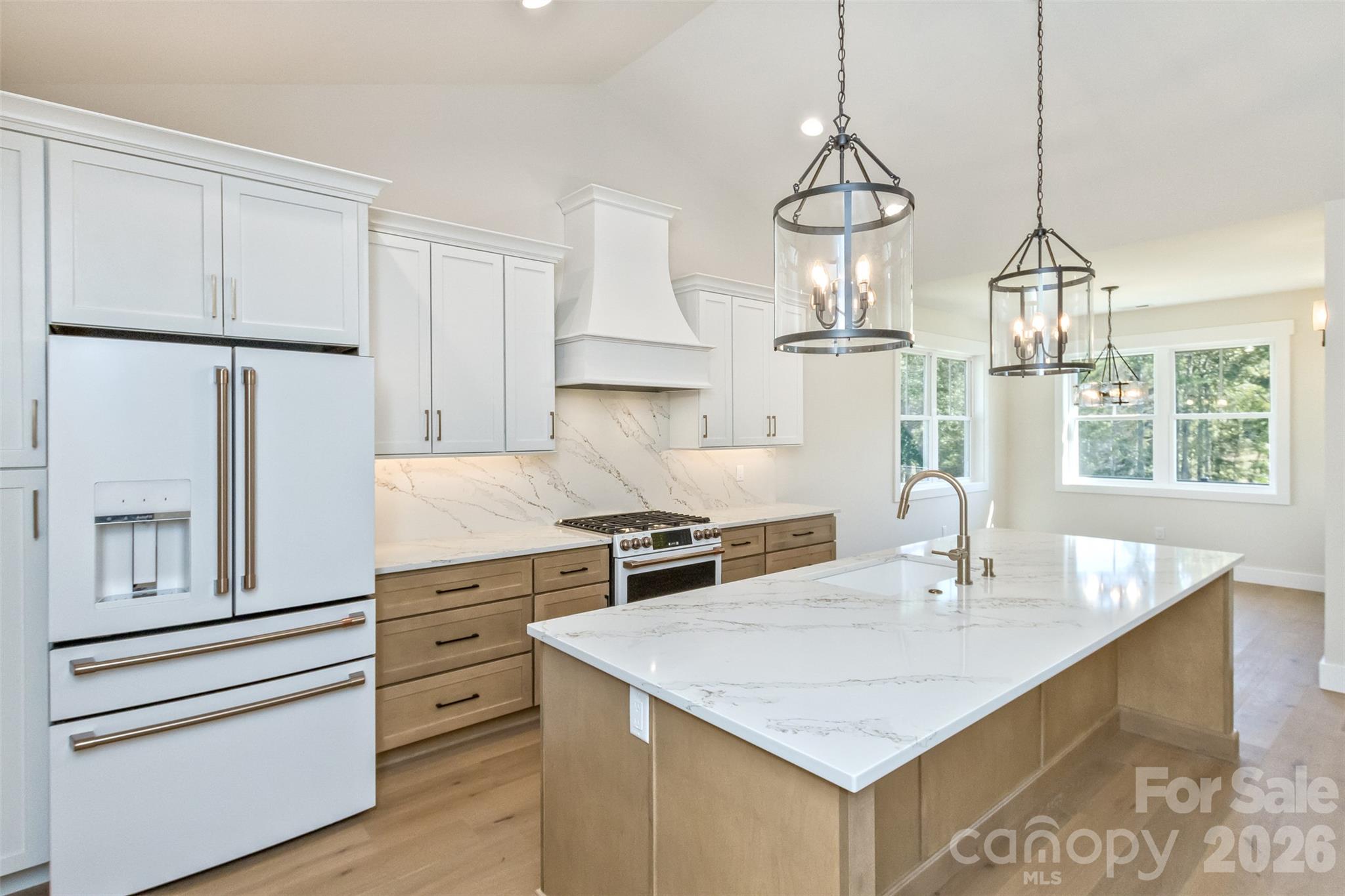 Designer Quartz Counter - 148 Triple Fairways Drive, Hendersonville