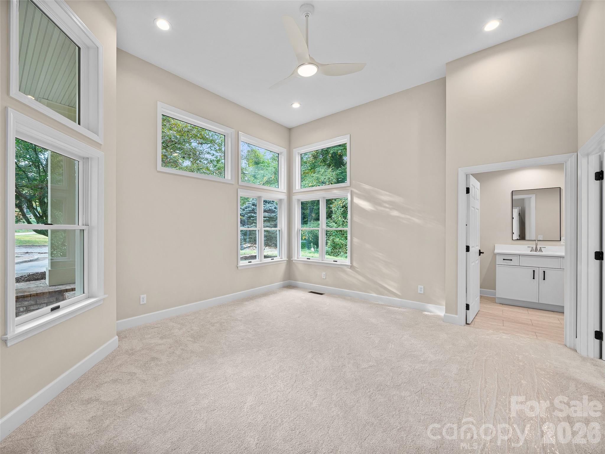 Single Family Residence at 18 Carriage Park Way, Hendersonville, photo 27 of 49