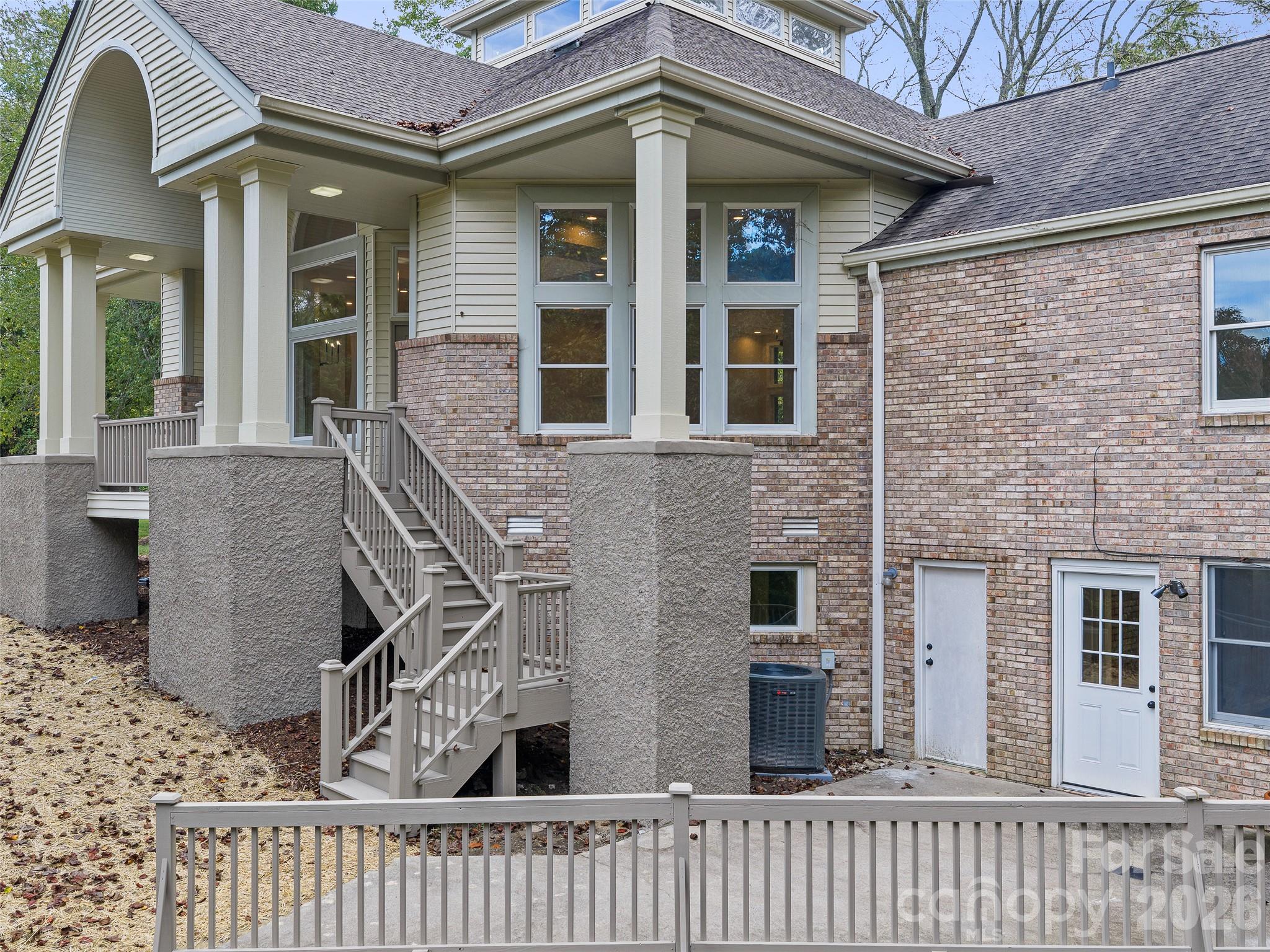 Single Family Residence at 18 Carriage Park Way, Hendersonville, photo 47 of 49