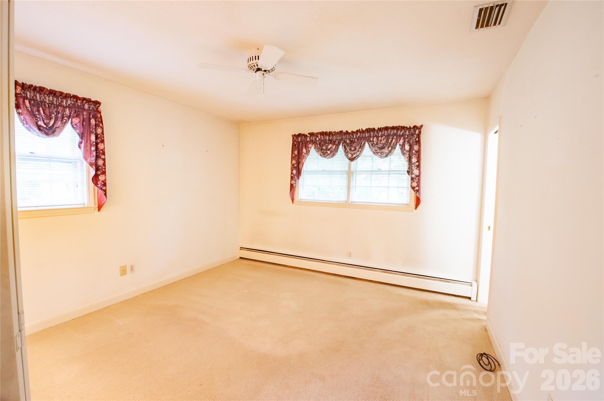 Single Family Residence at 2607 Montgomery Drive, Statesville, photo 8 of 23