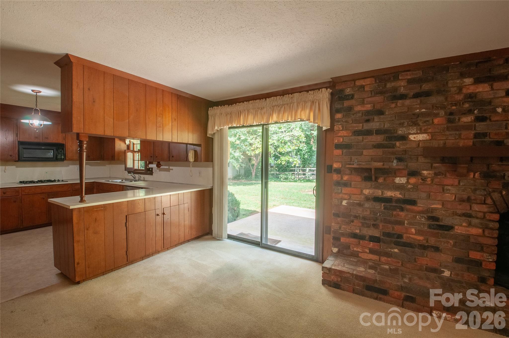 Single Family Residence at 2607 Montgomery Drive, Statesville, photo 12 of 23