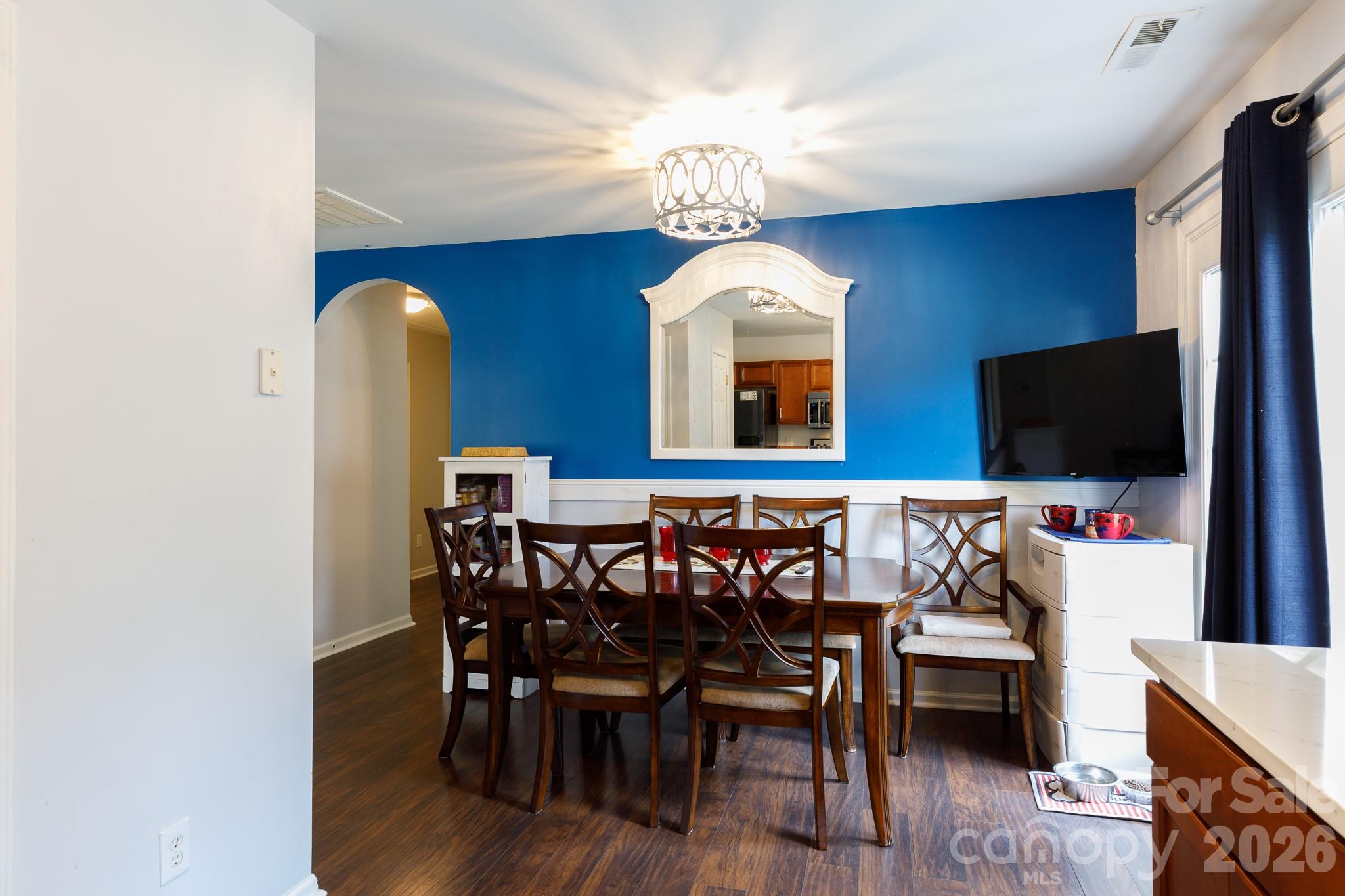 Single Family Residence at 229 Chicago Lane, York, photo 11 of 33