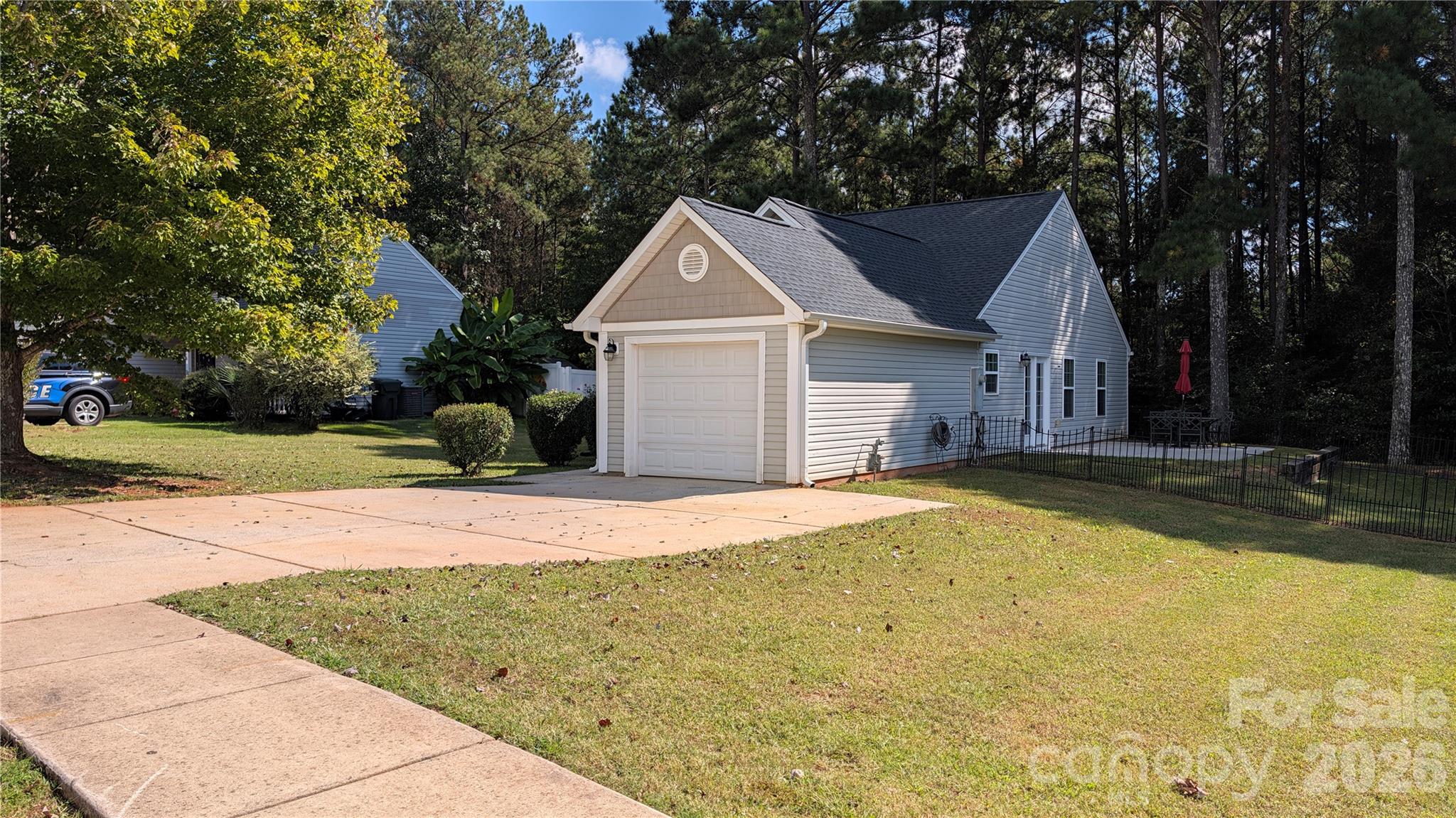 Single Family Residence at 229 Chicago Lane, York, photo 33 of 33