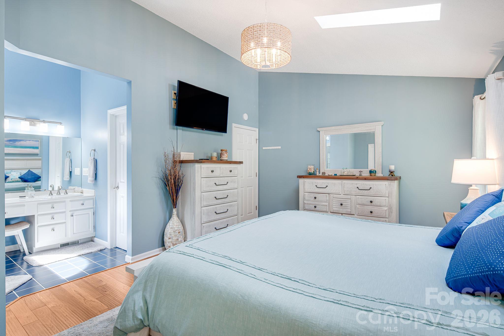 Single Family Residence at 422 S Turkey Creek Road, Leicester, photo 22 of 46