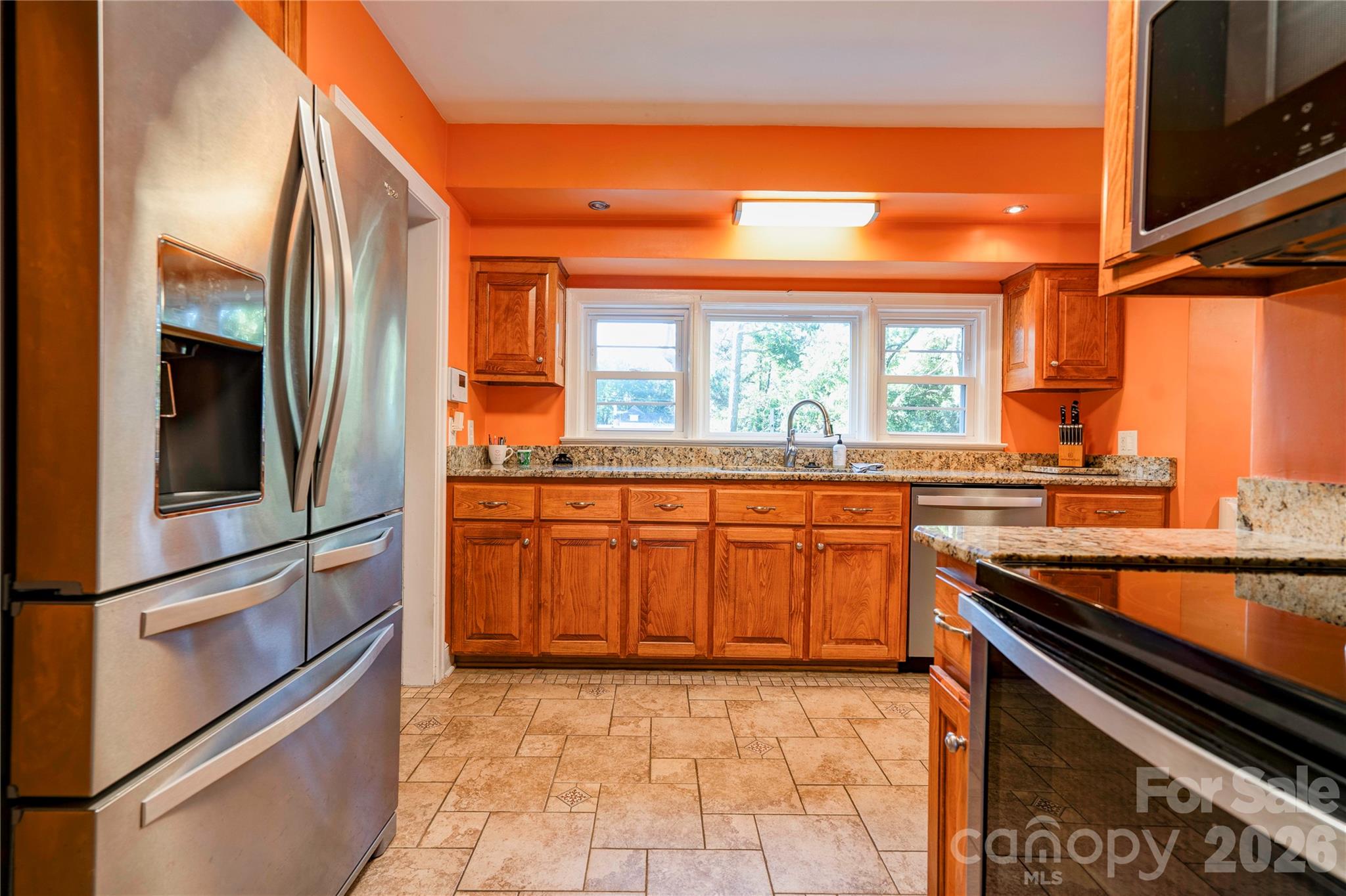 Single Family Residence at 309 West Mountain Street, Kings Mountain, photo 17 of 44