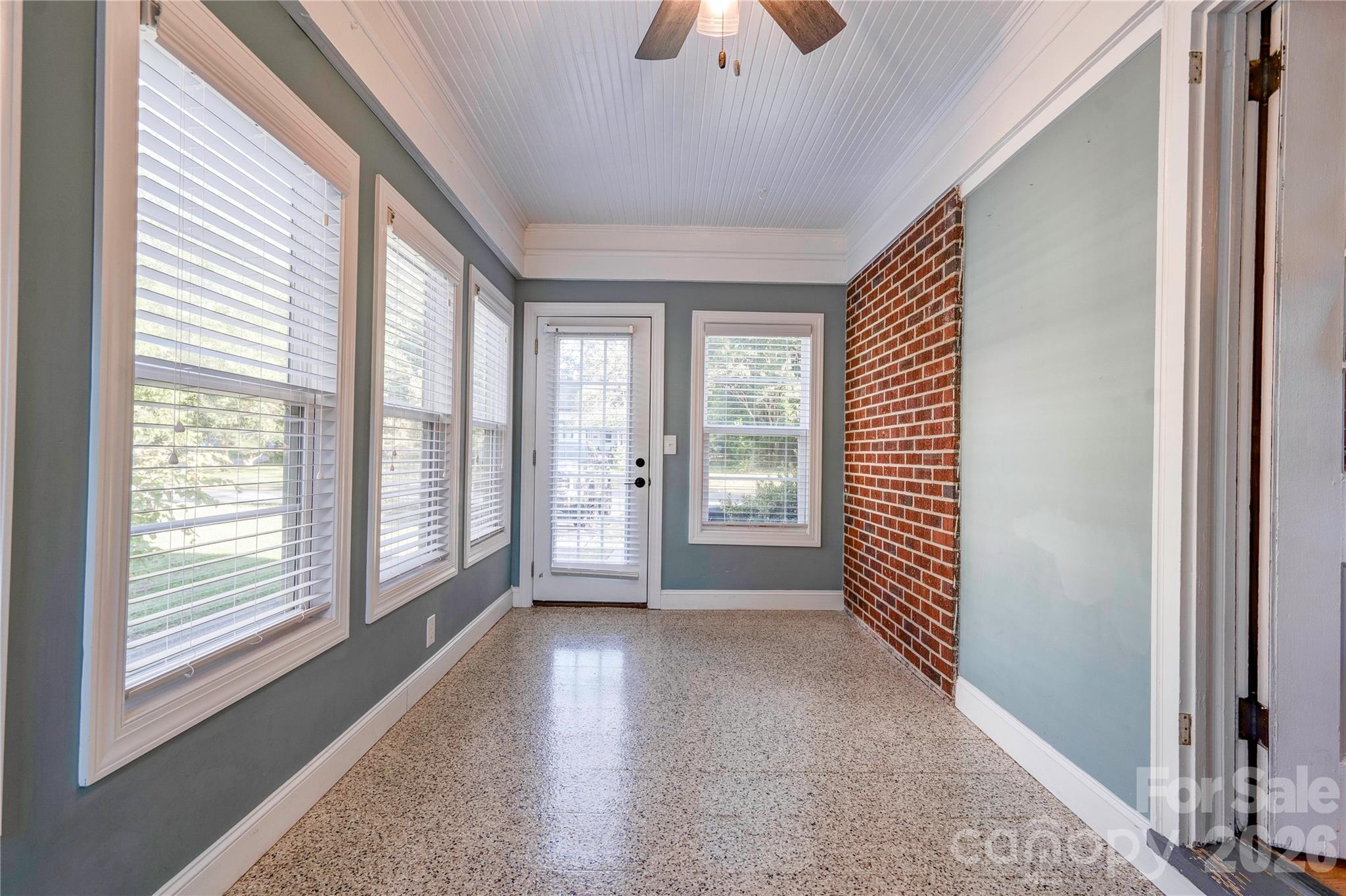 Sunroom - 309 West Mountain Street, Kings Mountain