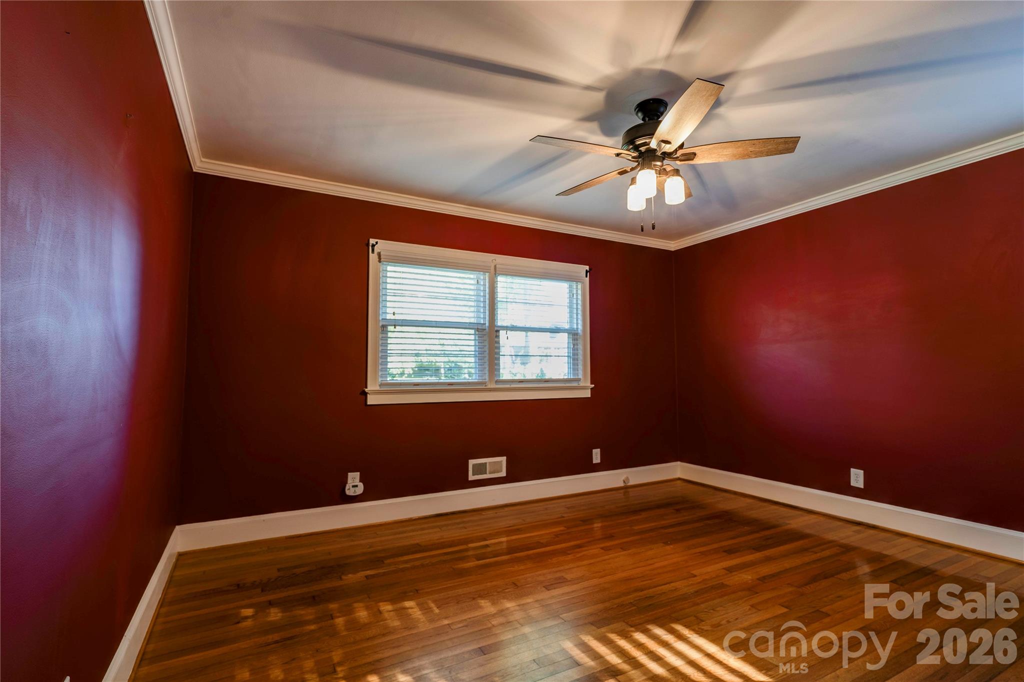 Single Family Residence at 309 West Mountain Street, Kings Mountain, photo 25 of 44