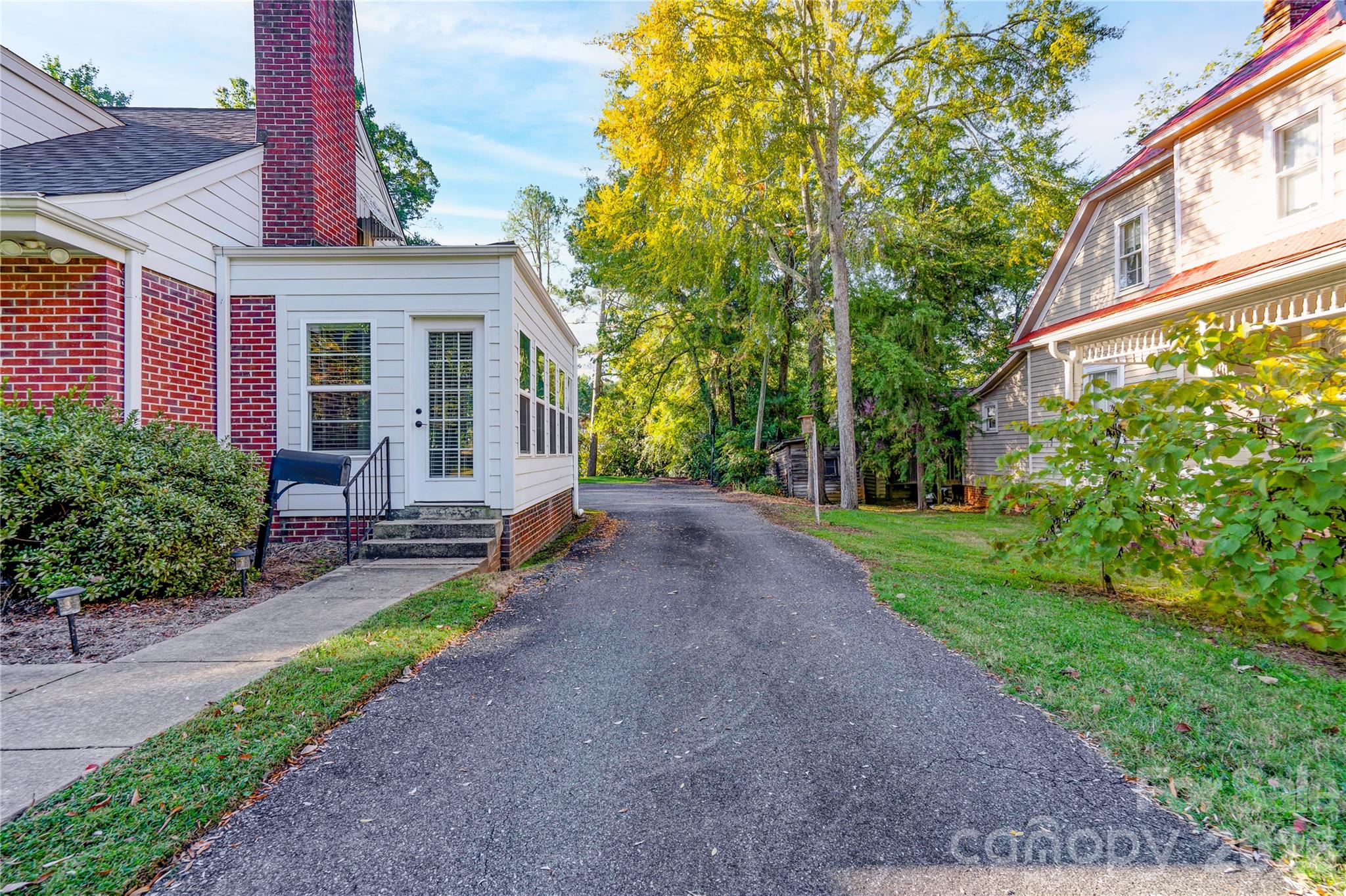 Single Family Residence at 309 West Mountain Street, Kings Mountain, photo 39 of 44
