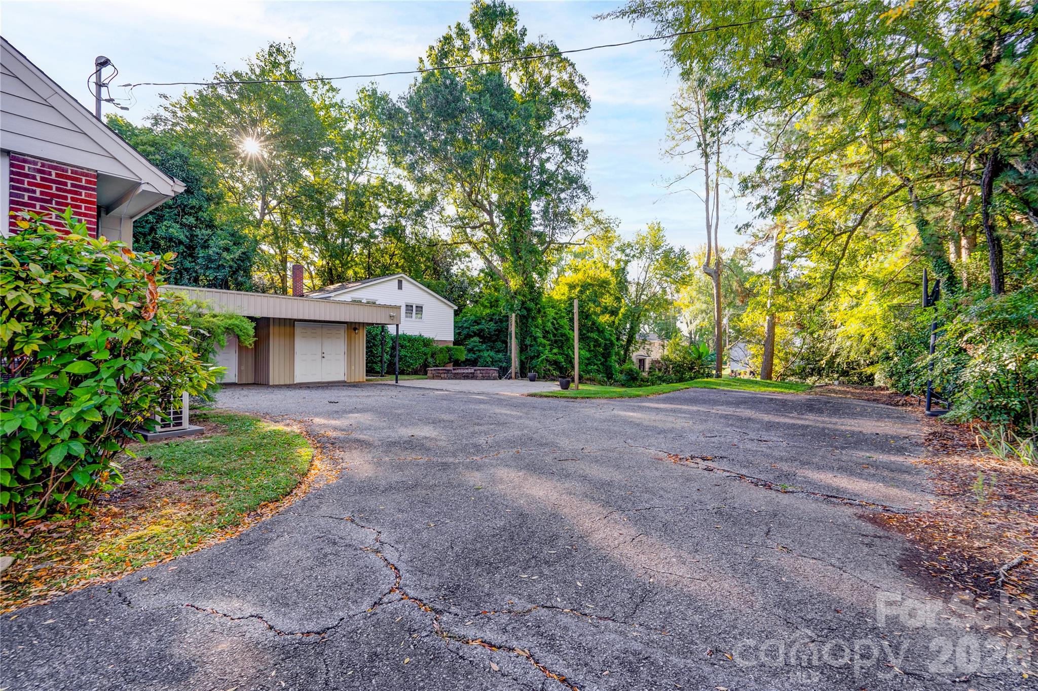 Single Family Residence at 309 West Mountain Street, Kings Mountain, photo 41 of 44