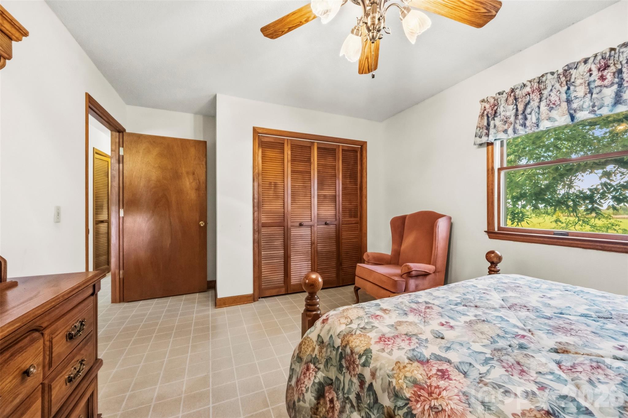 View of closet in Bonus Room #2. - 2925 Fallston Waco Road, Shelby