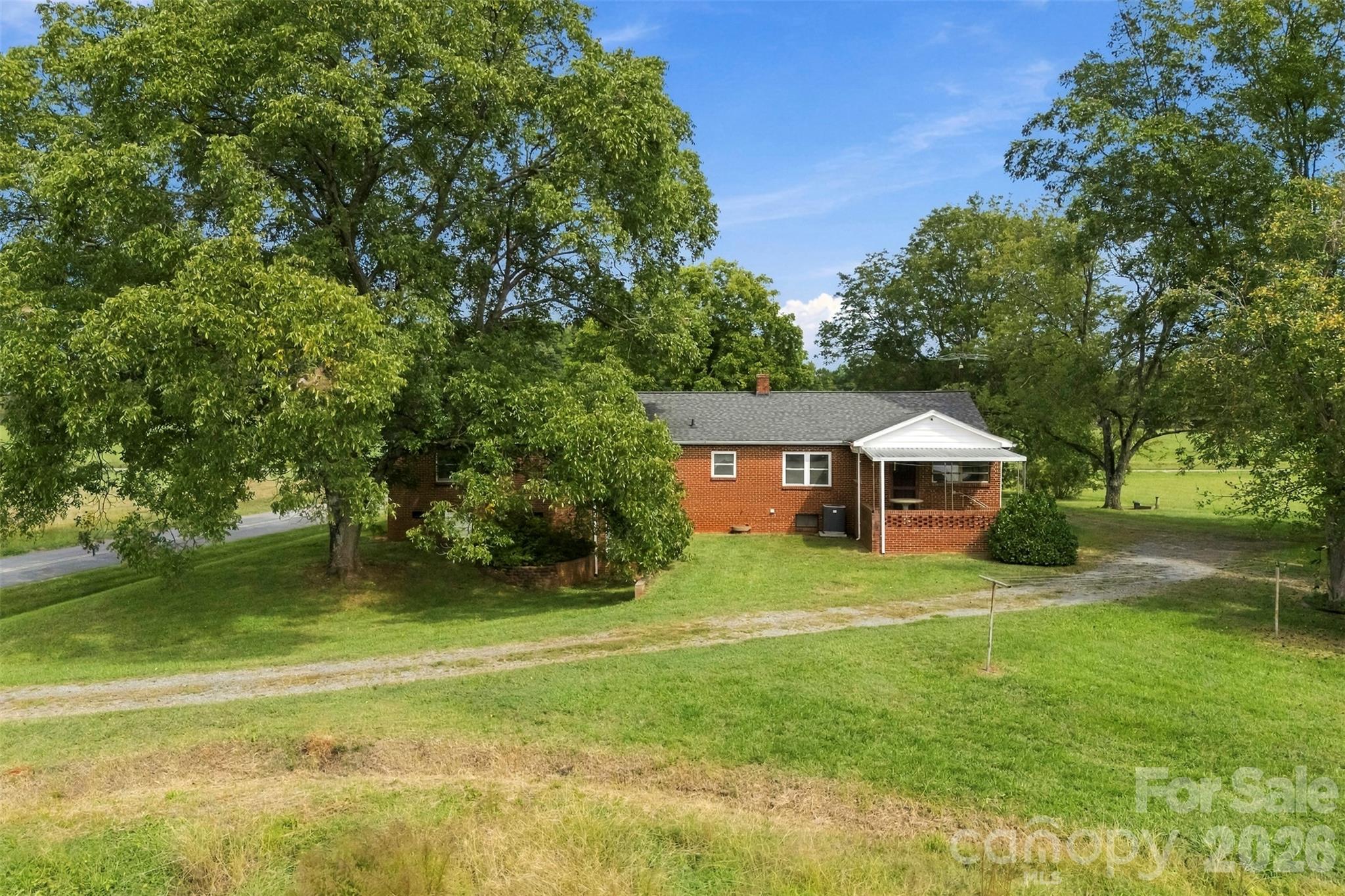 Notice the circle drive! - 2925 Fallston Waco Road, Shelby
