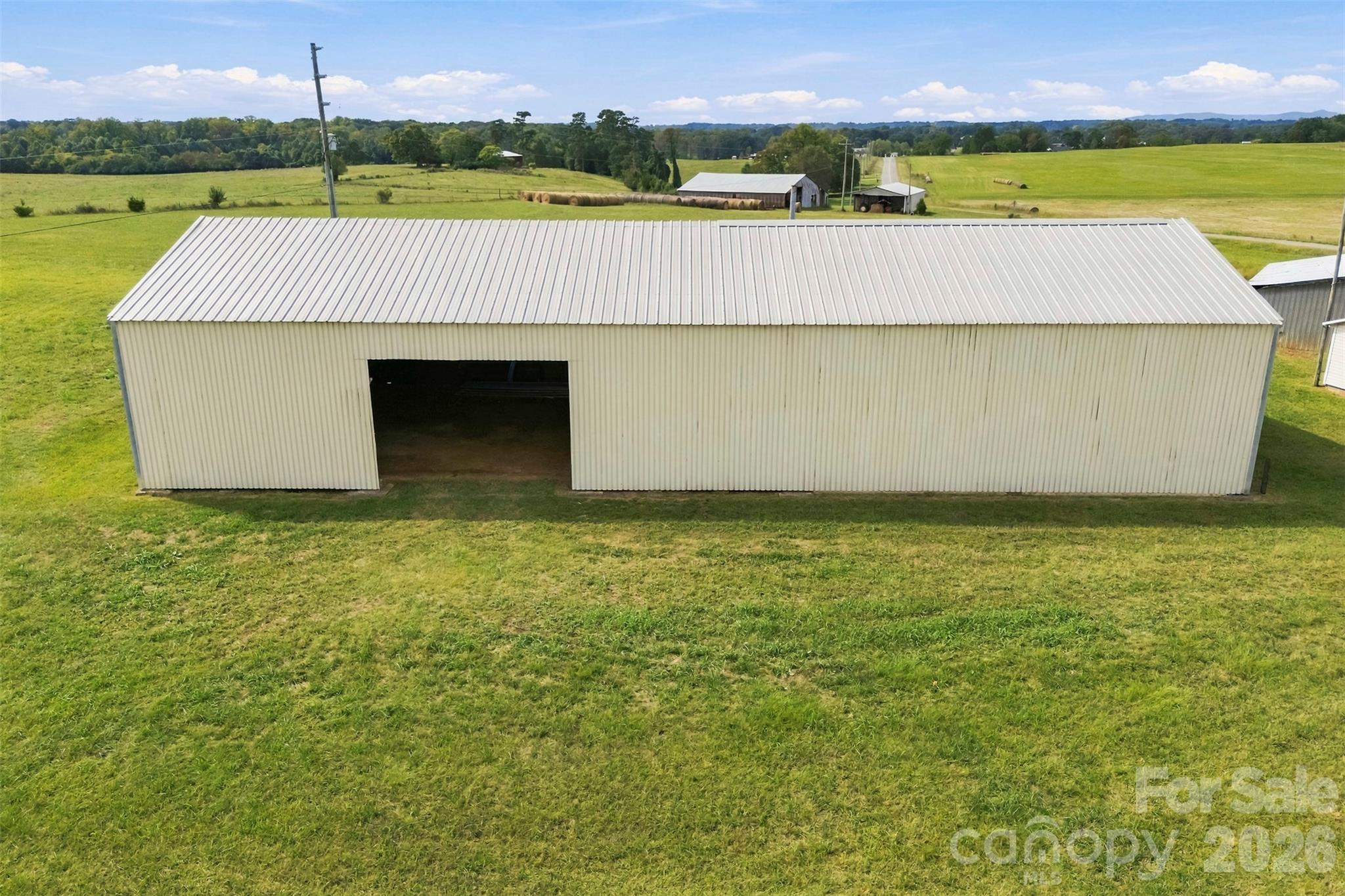 Huge shop building with >2500 sf! - 2925 Fallston Waco Road, Shelby