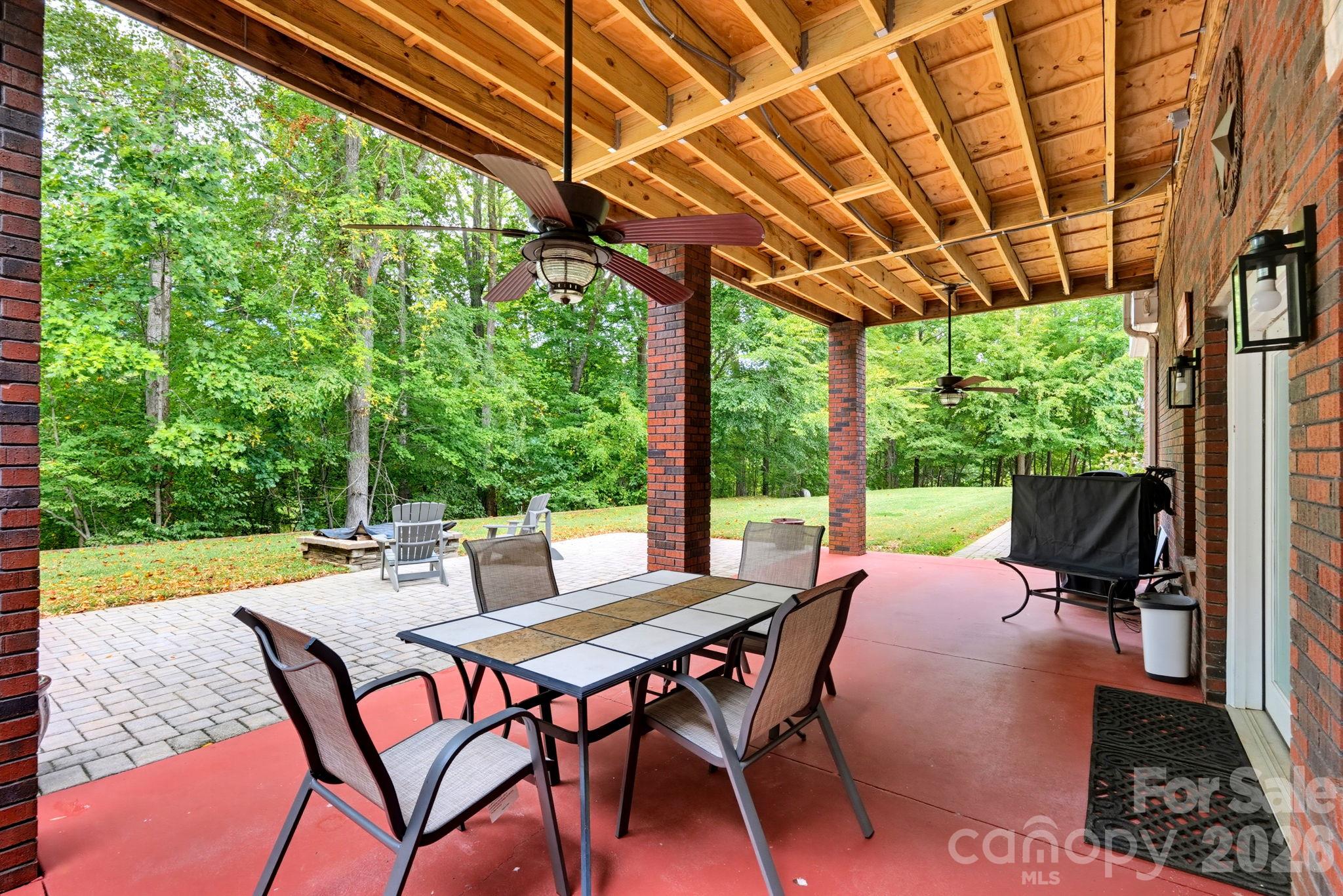 Single Family Residence at 148 Windwood Lane, Troutman, photo 31 of 44