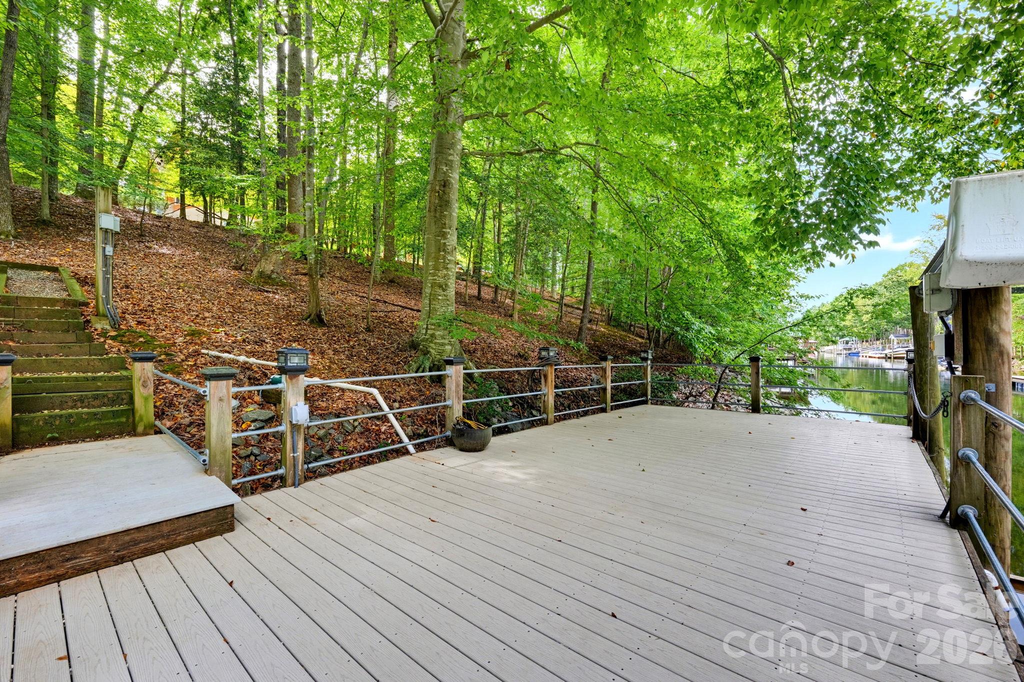 Single Family Residence at 148 Windwood Lane, Troutman, photo 39 of 44