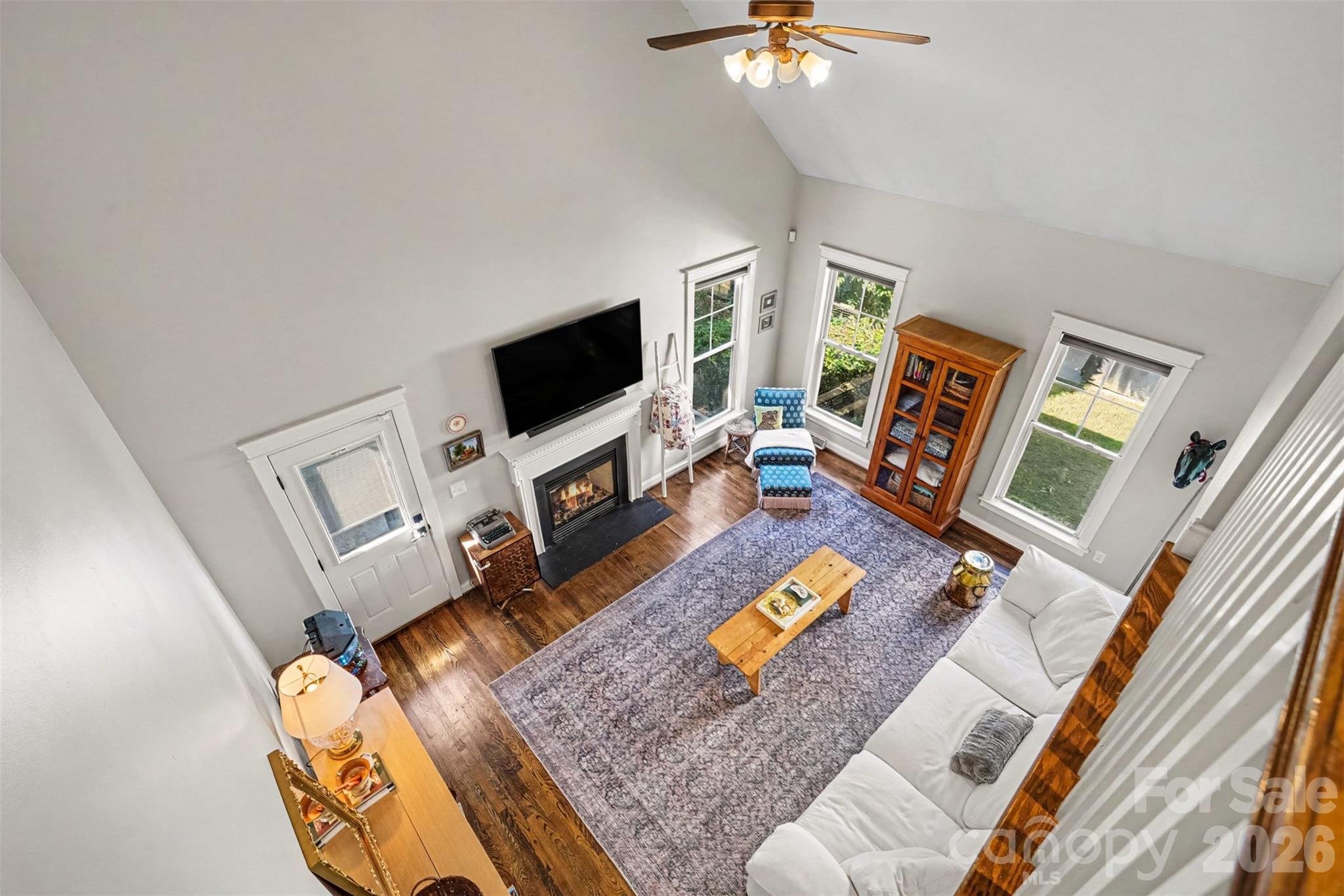 Single Family Residence at 5809 Mantario Drive, Charlotte, photo 10 of 26
