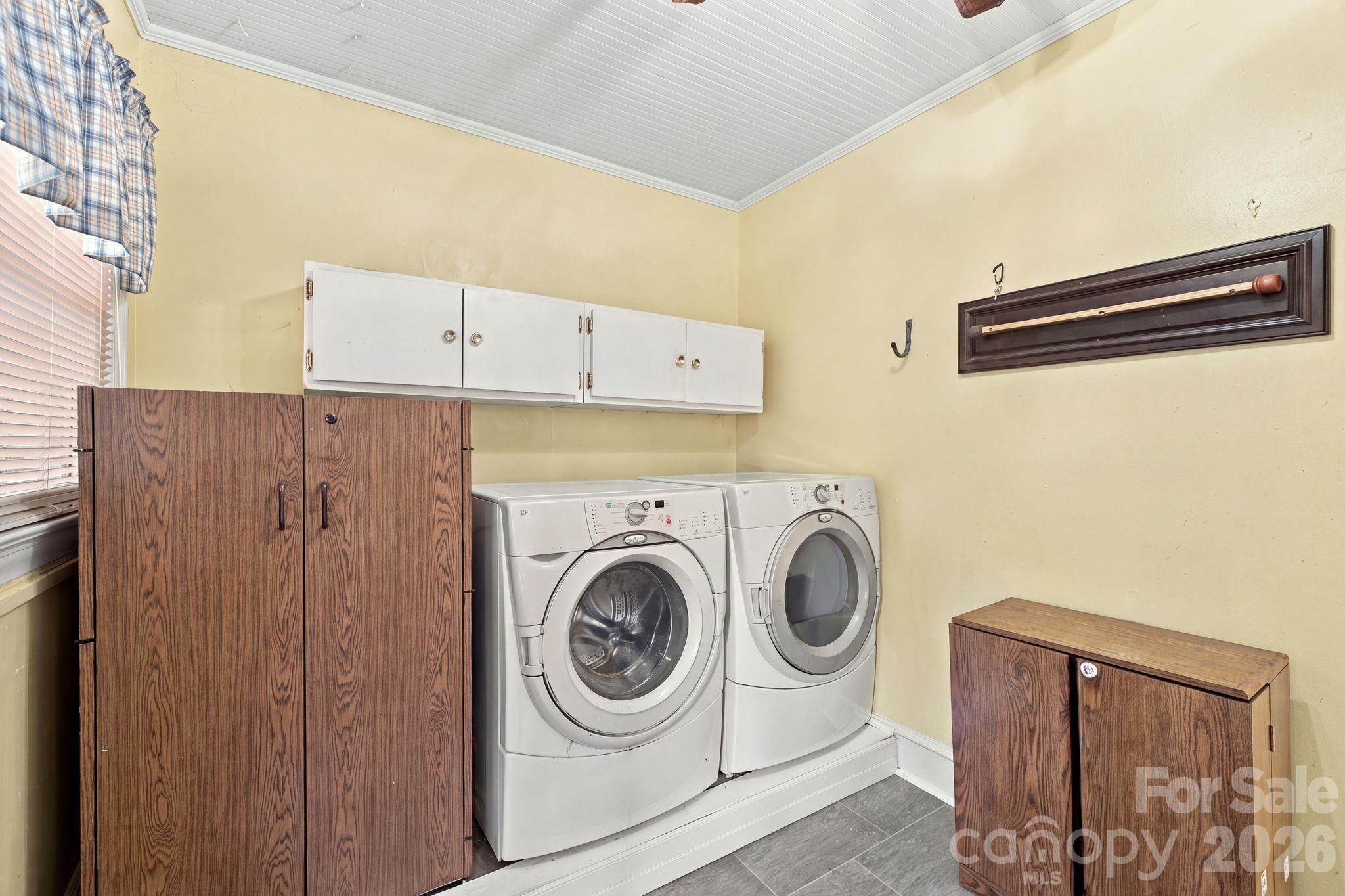 Single Family Residence at 5557 S NC 16 Business Hwy Highway, Maiden, photo 19 of 28