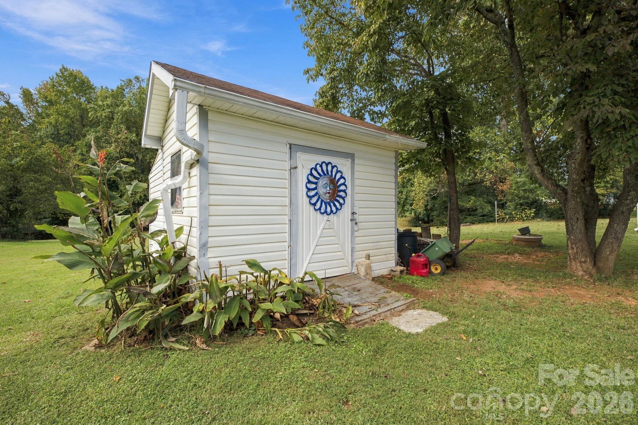 Single Family Residence at 5557 S NC 16 Business Hwy Highway, Maiden, photo 24 of 28