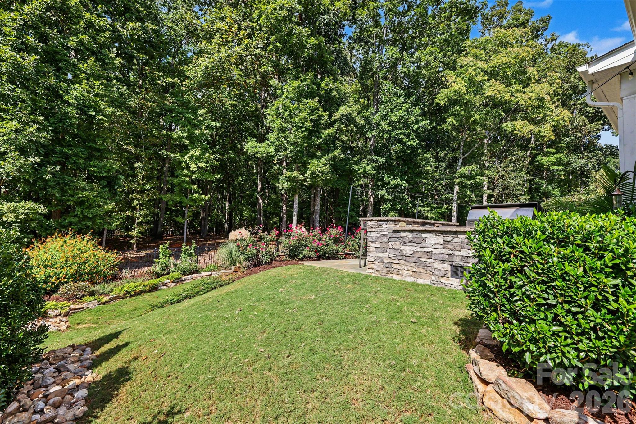 Single Family Residence at 726 Kathy Dianne Drive, Fort Mill, photo 42 of 48
