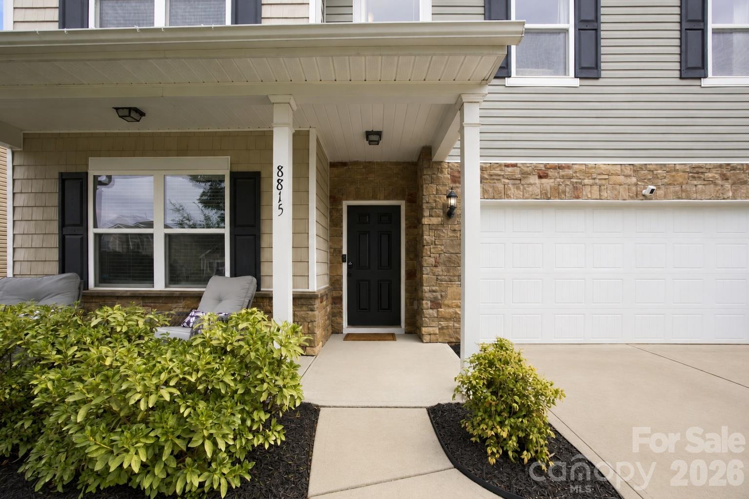 Single Family Residence at 8815 Balsam Bay Road, Charlotte, photo 3 of 30