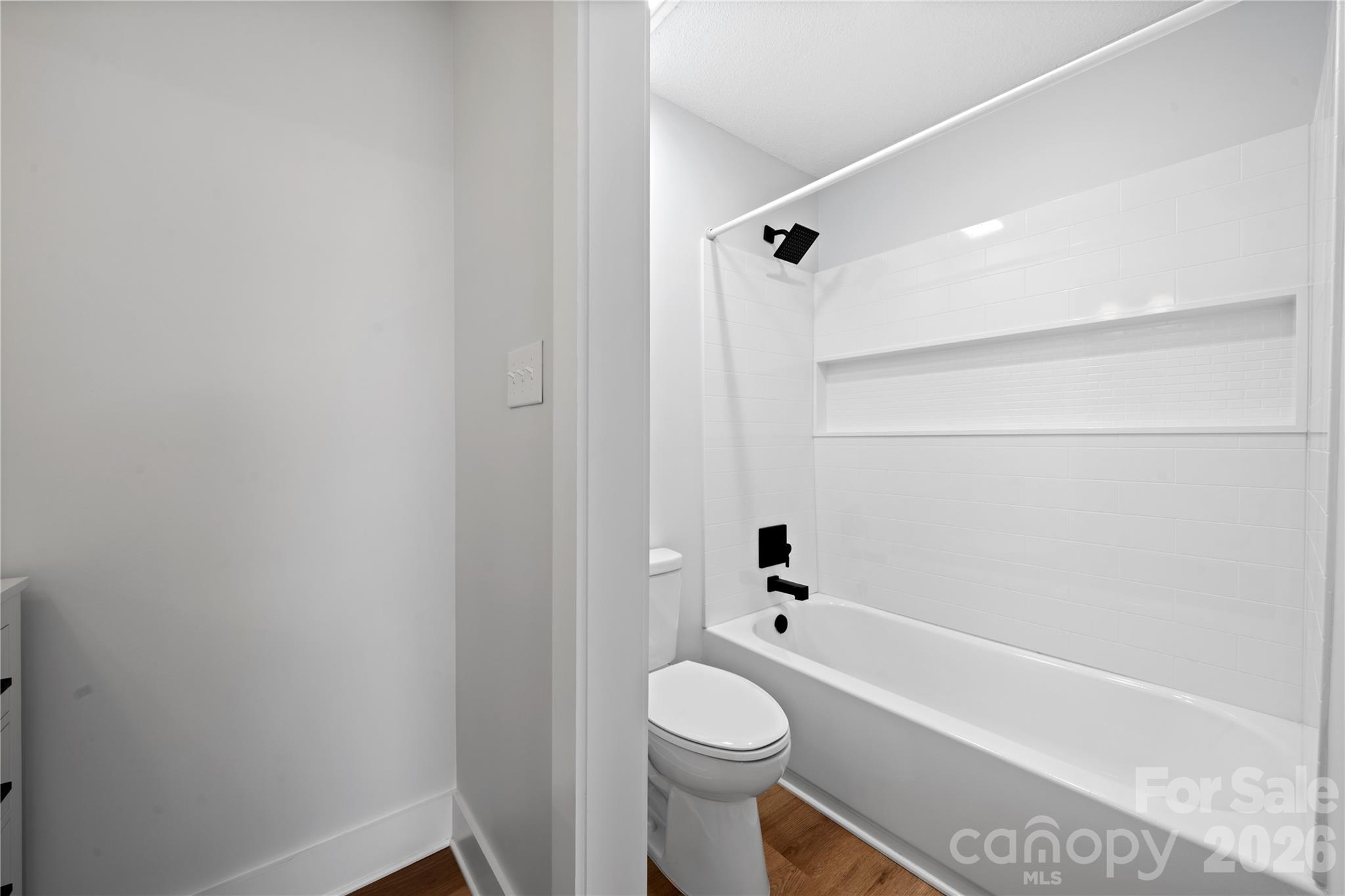 Condominium at 4906 Sardis Road, Charlotte, photo 28 of 34