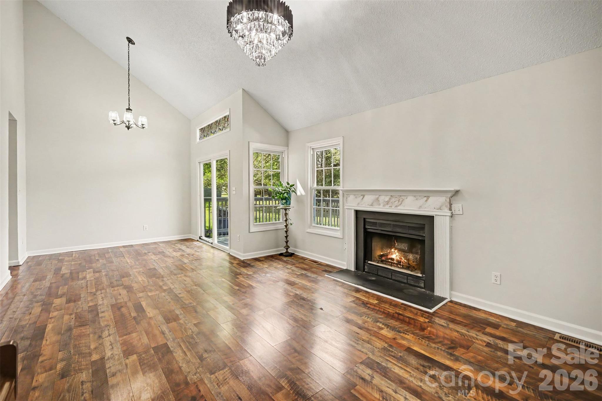 Single Family Residence at 325 Briarcliff Road, Grover, photo 3 of 27