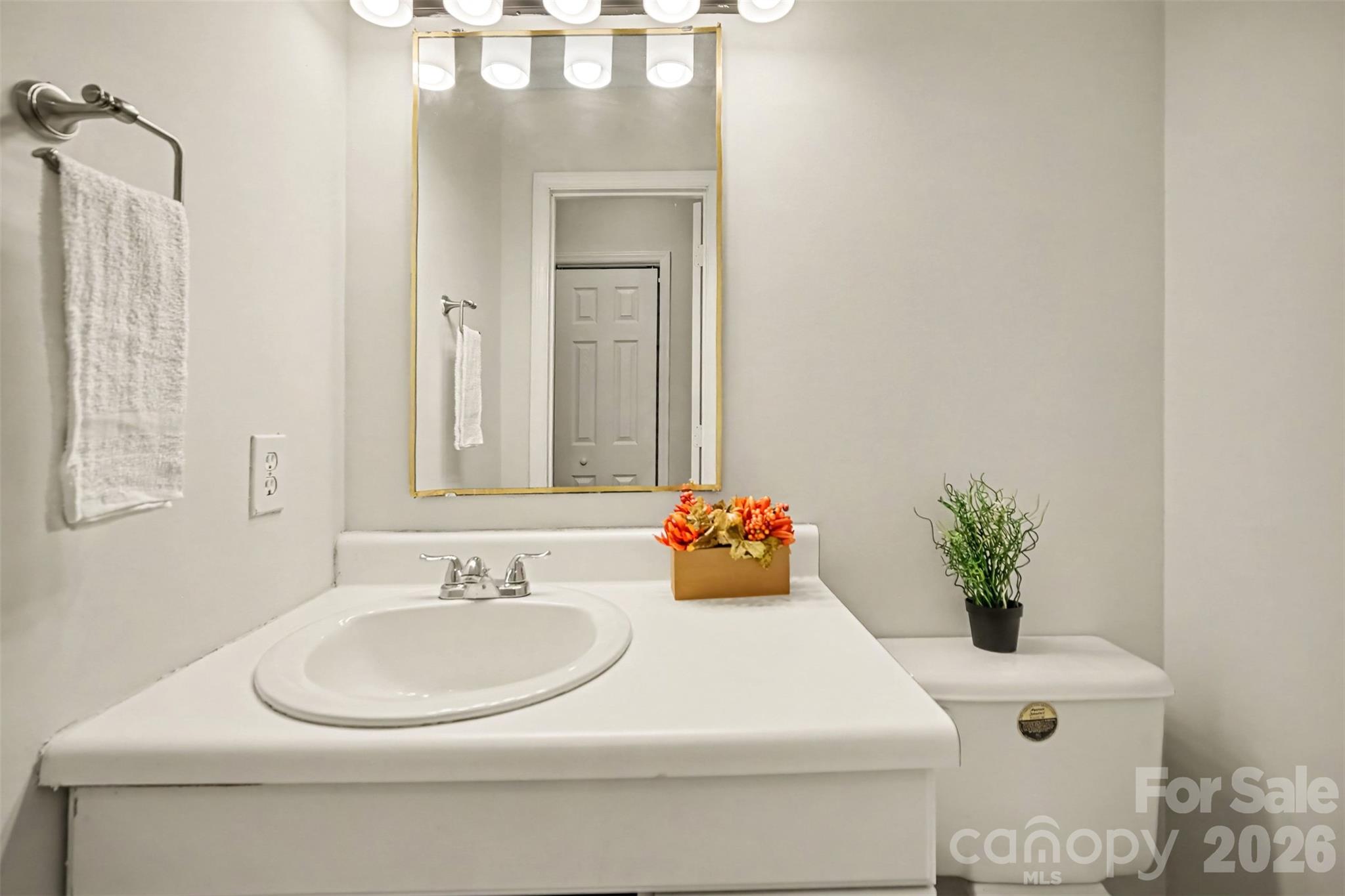 Single Family Residence at 325 Briarcliff Road, Grover, photo 8 of 27