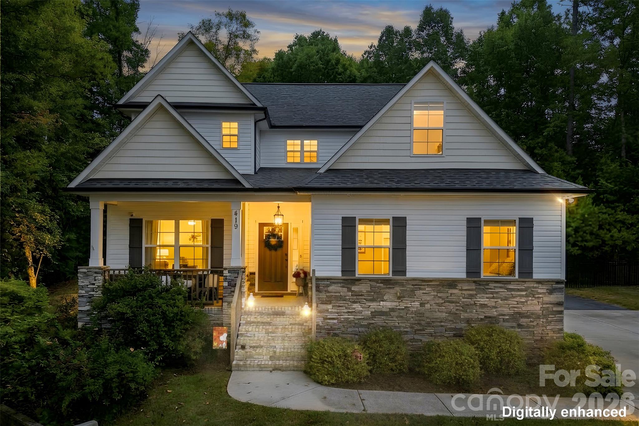 Single Family Residence at 419 Spruce Place SE, Concord, photo 3 of 41