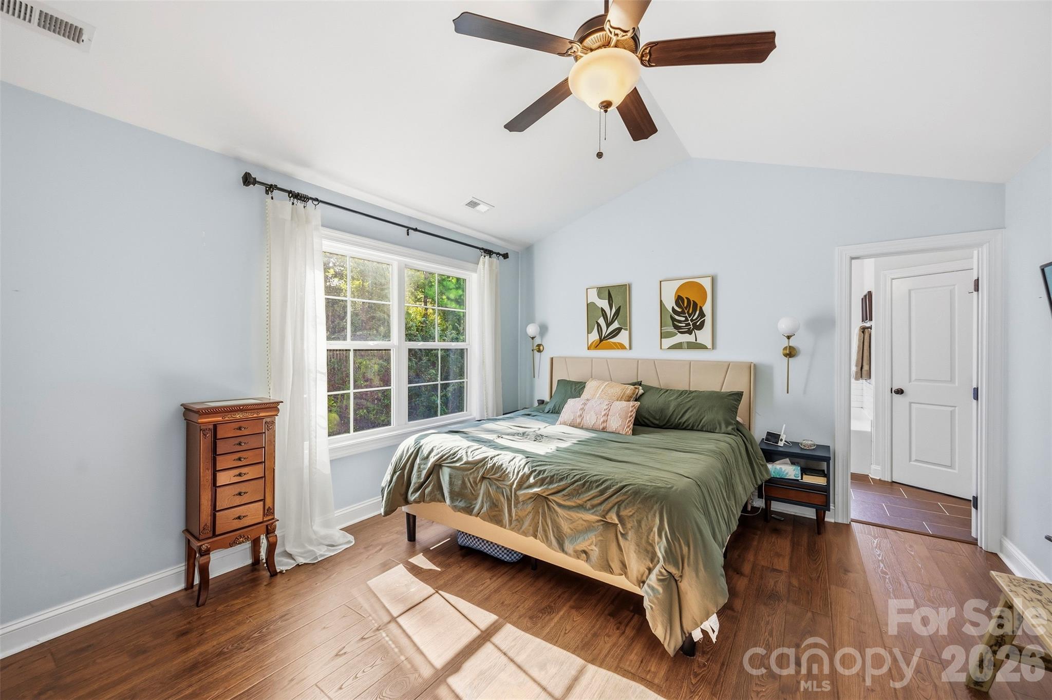 Single Family Residence at 419 Spruce Place SE, Concord, photo 22 of 41