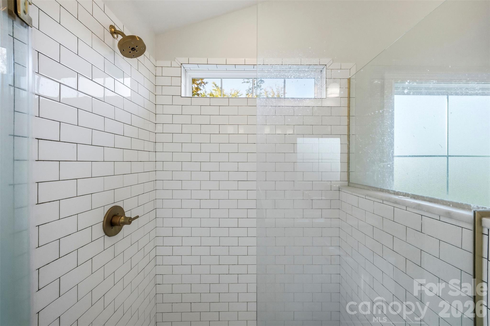 Single Family Residence at 419 Spruce Place SE, Concord, photo 26 of 41