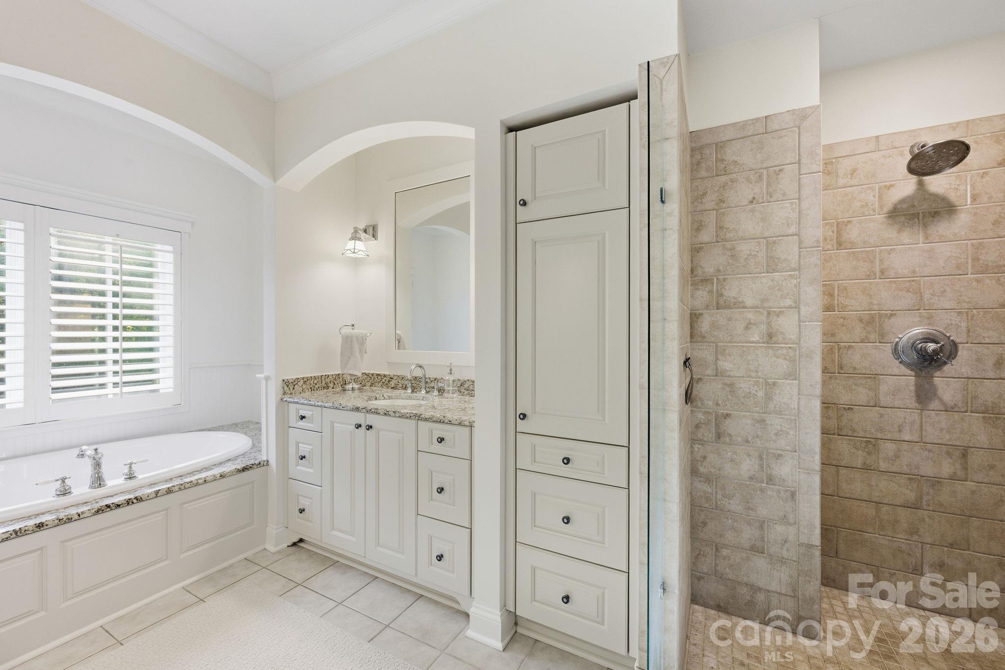 Single Family Residence at 125 Dedham Loop, Mooresville, photo 24 of 48