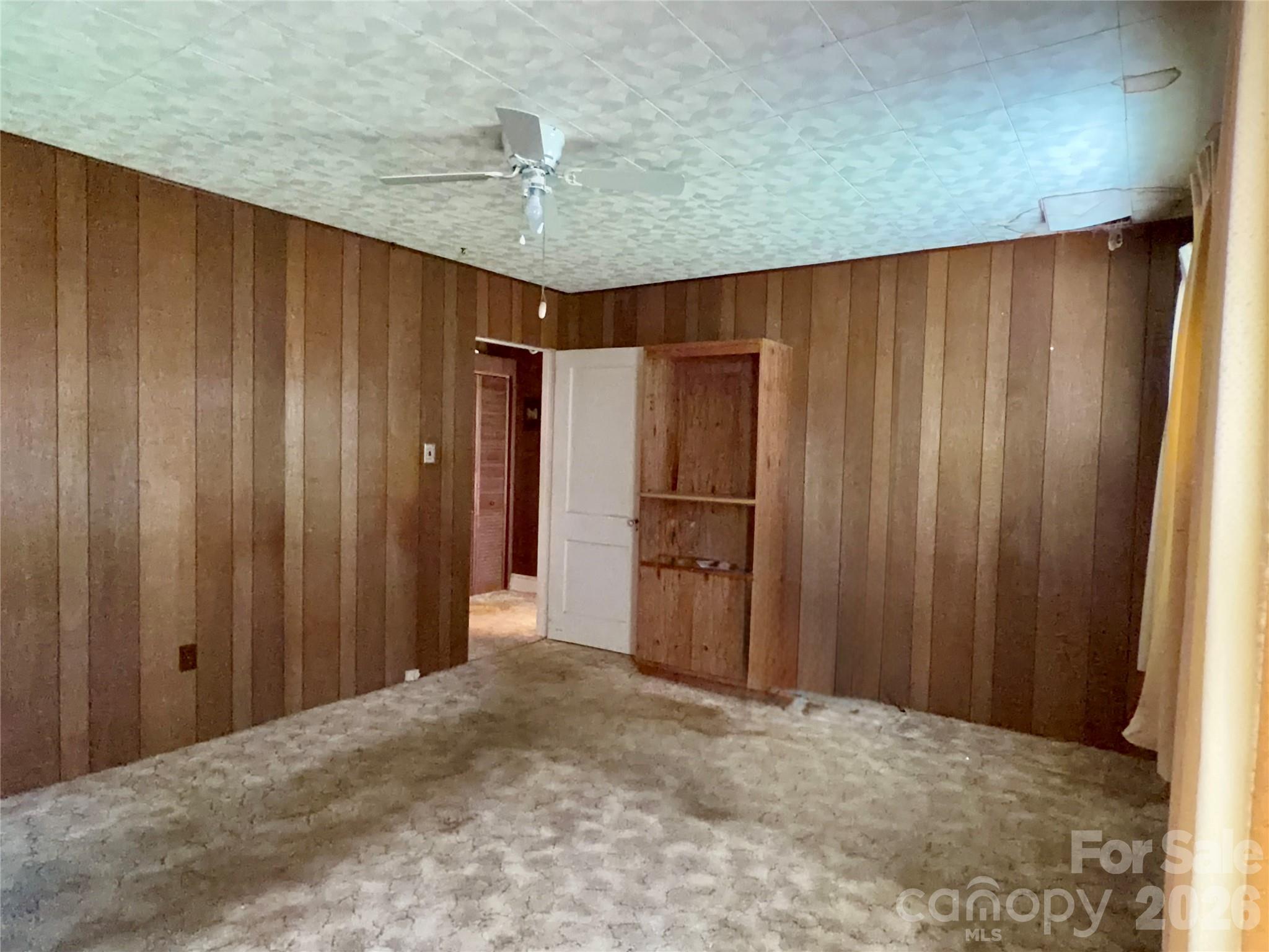Single Family Residence at 216 W 9th Street, Newton, photo 20 of 21