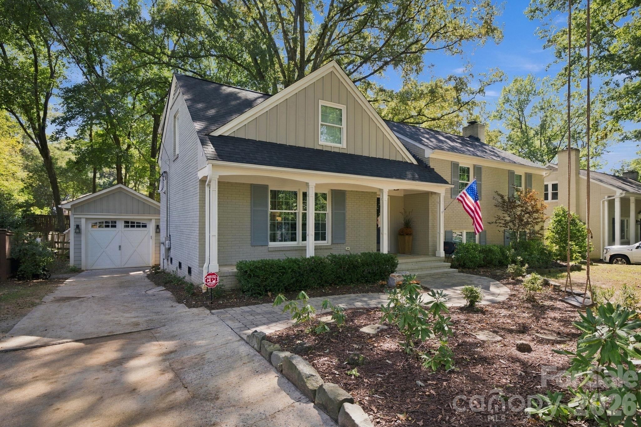 Single Family Residence at 4001 Sussex Avenue, Charlotte, photo 27 of 29
