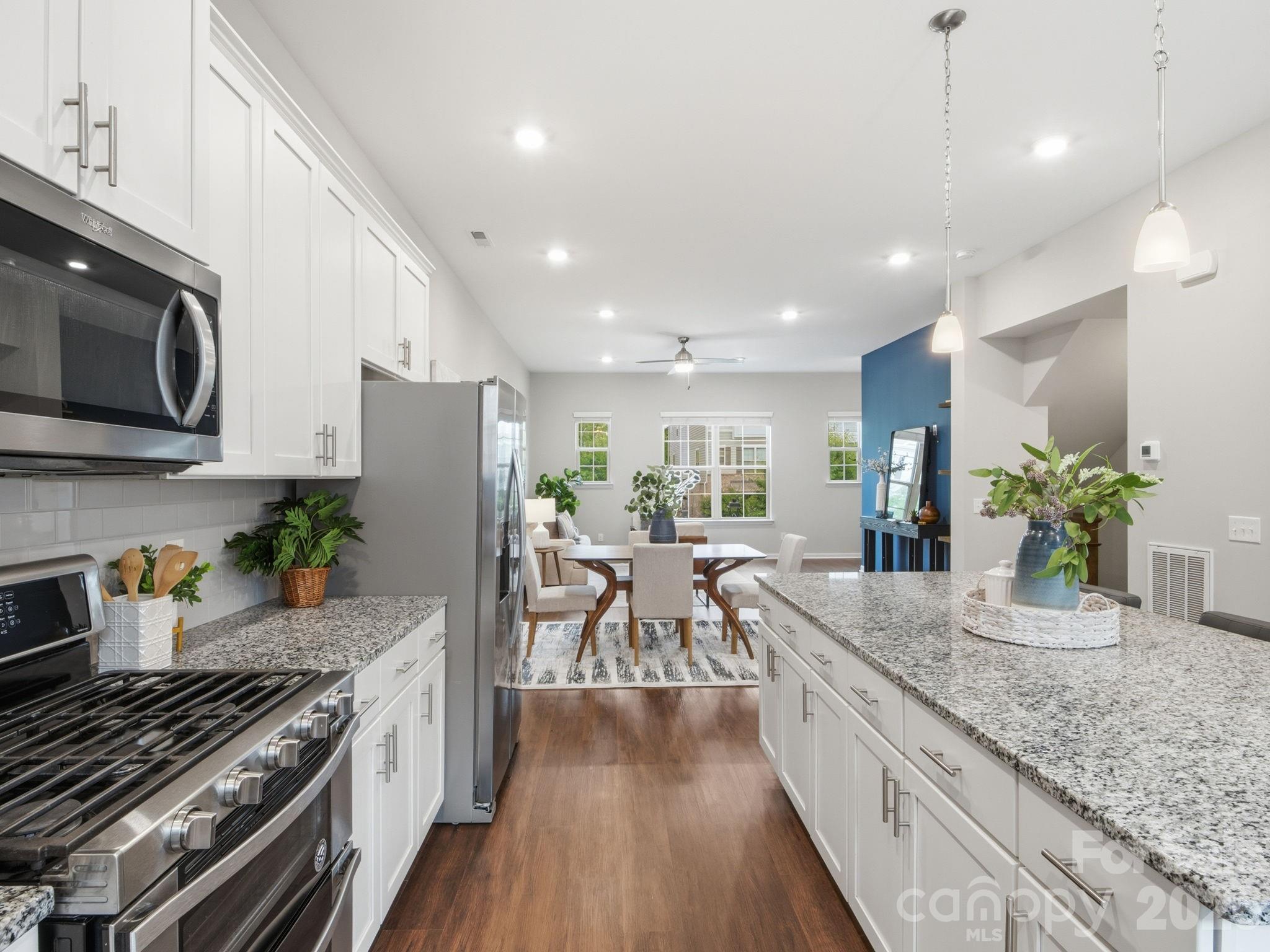 Townhouse at 1038 Doveridge Street, Charlotte, photo 6 of 22