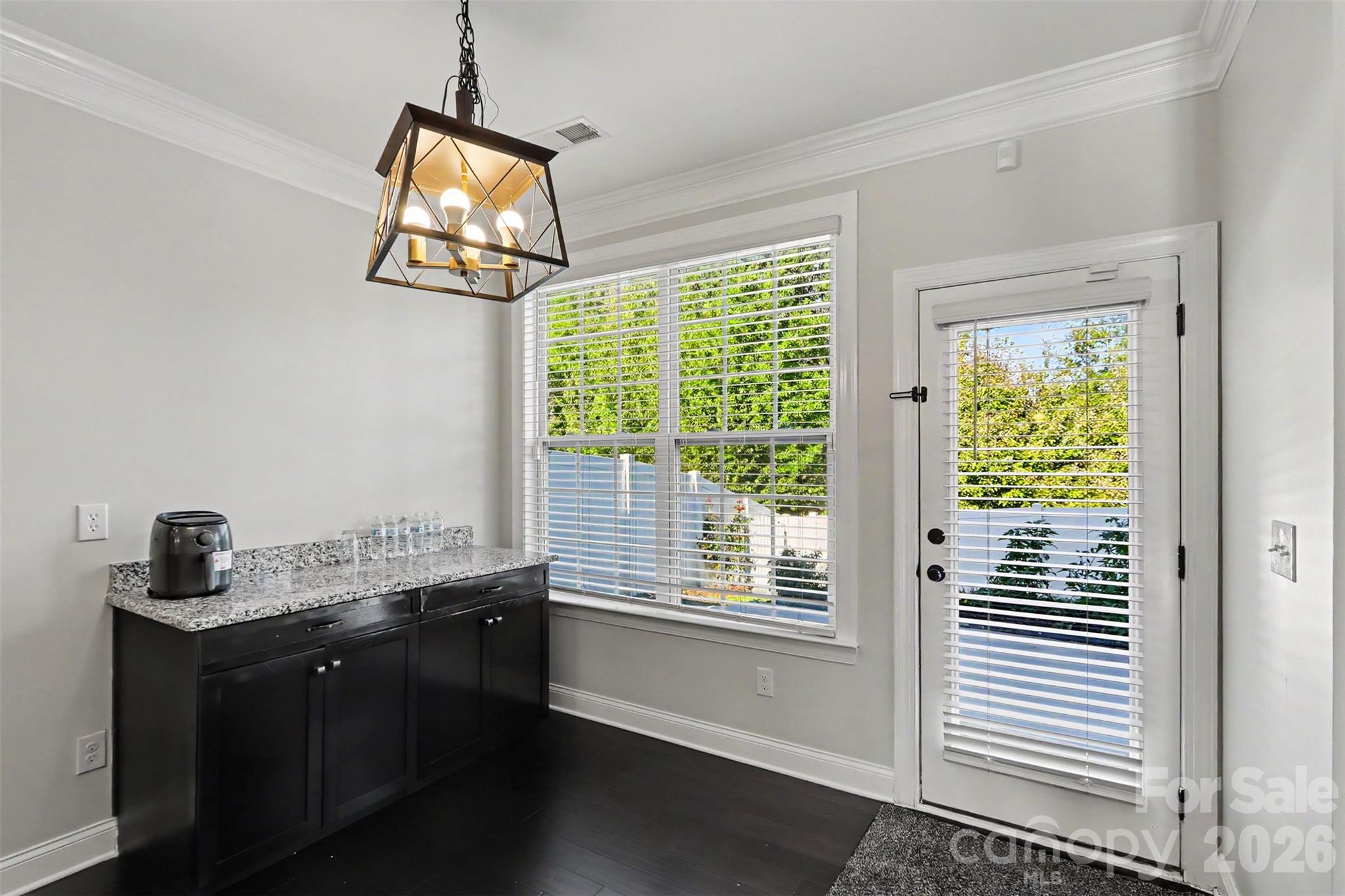 Single Family Residence at 1518 Fieldwood Drive, Fort Mill, photo 9 of 28