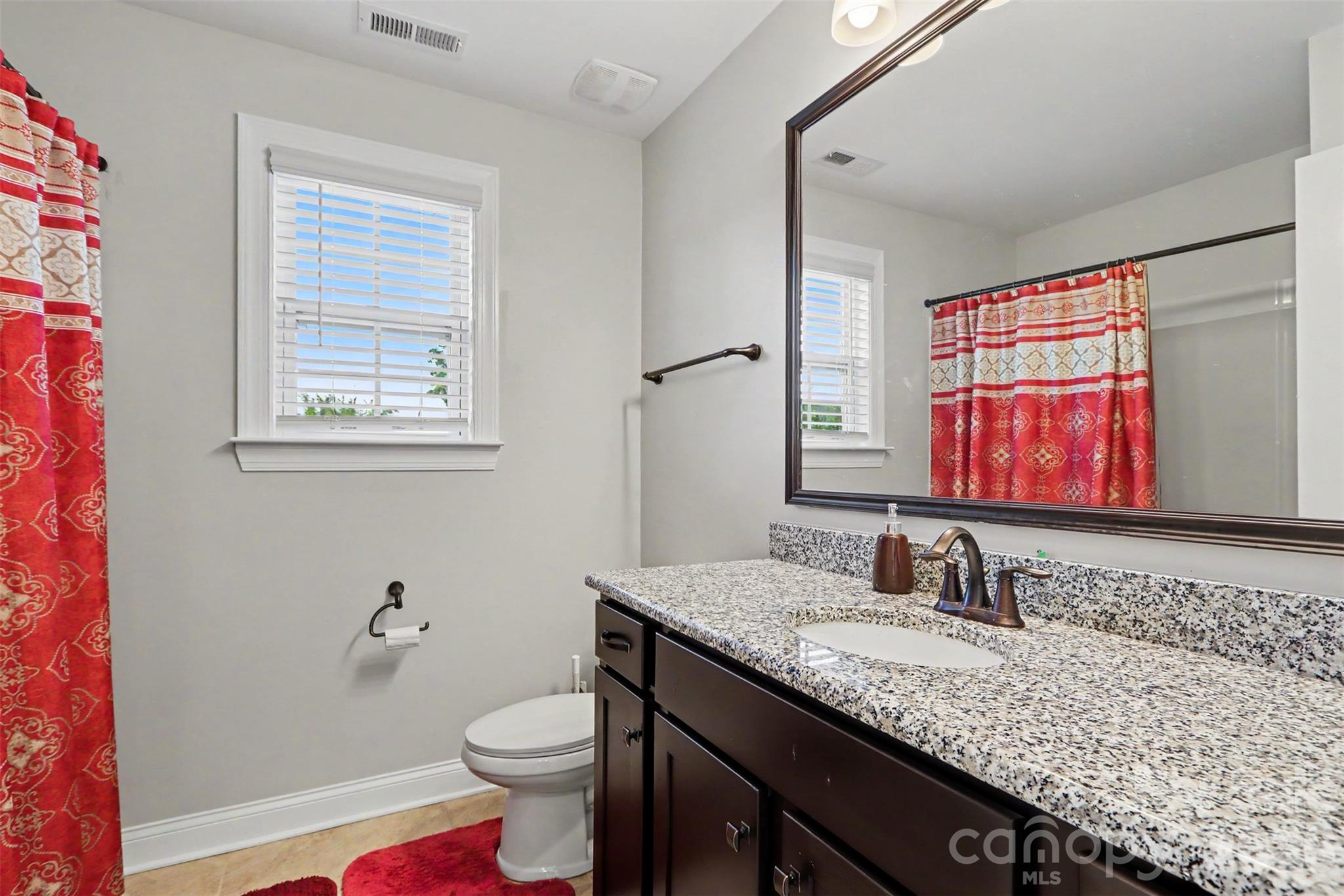 Single Family Residence at 1518 Fieldwood Drive, Fort Mill, photo 14 of 28