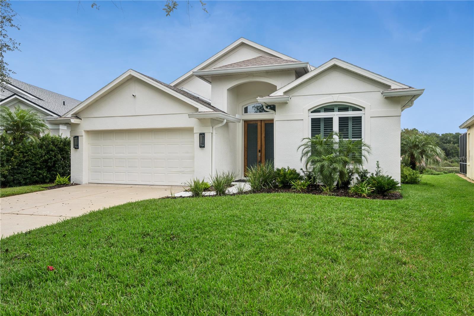 1676 CHERRY RIDGE DR