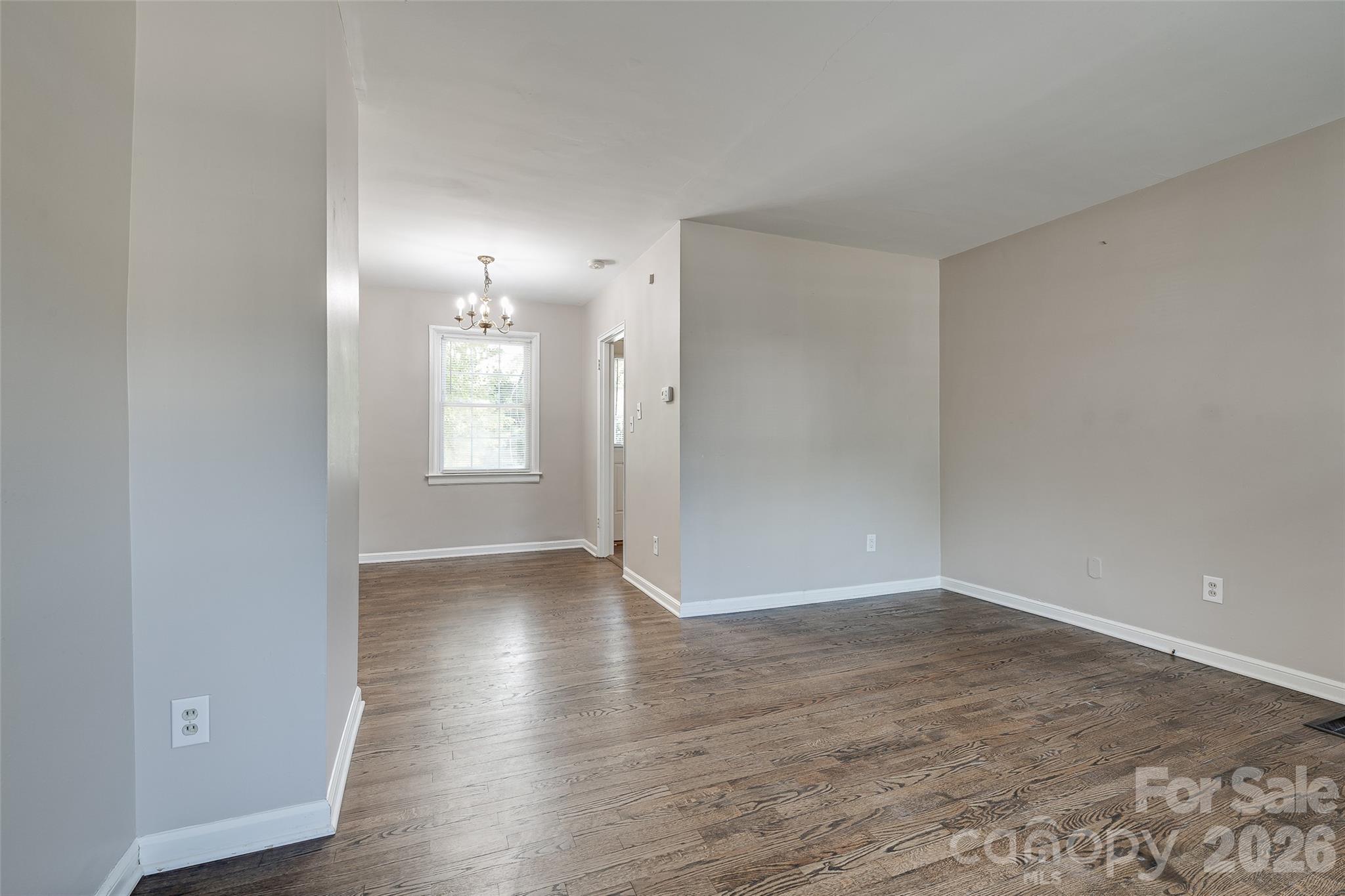 Condominium at 311 Wakefield Road, Charlotte, photo 6 of 30