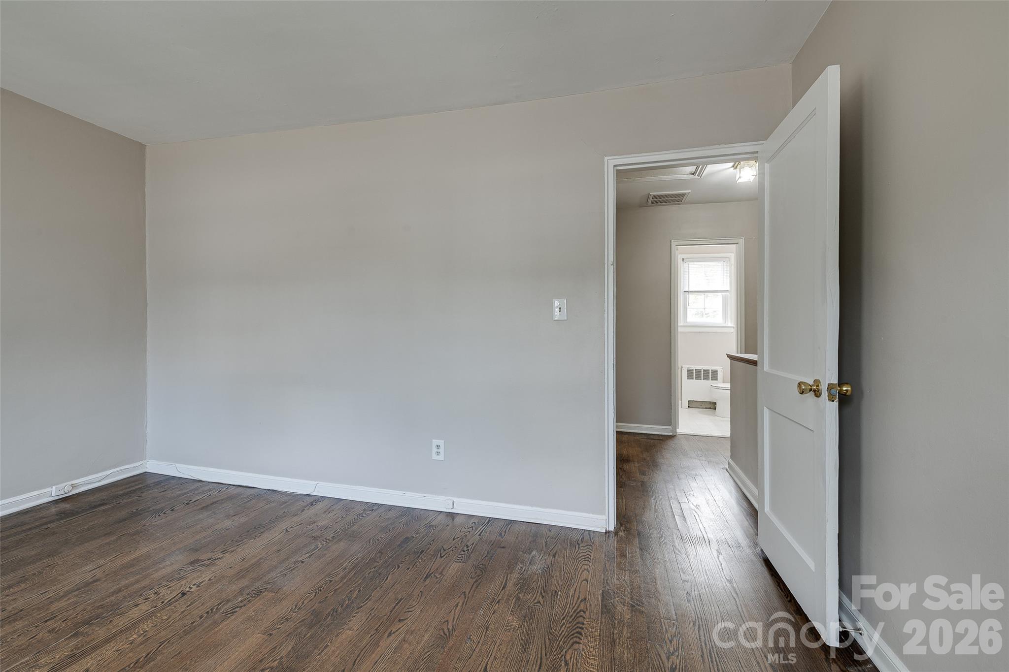 Condominium at 311 Wakefield Road, Charlotte, photo 18 of 30
