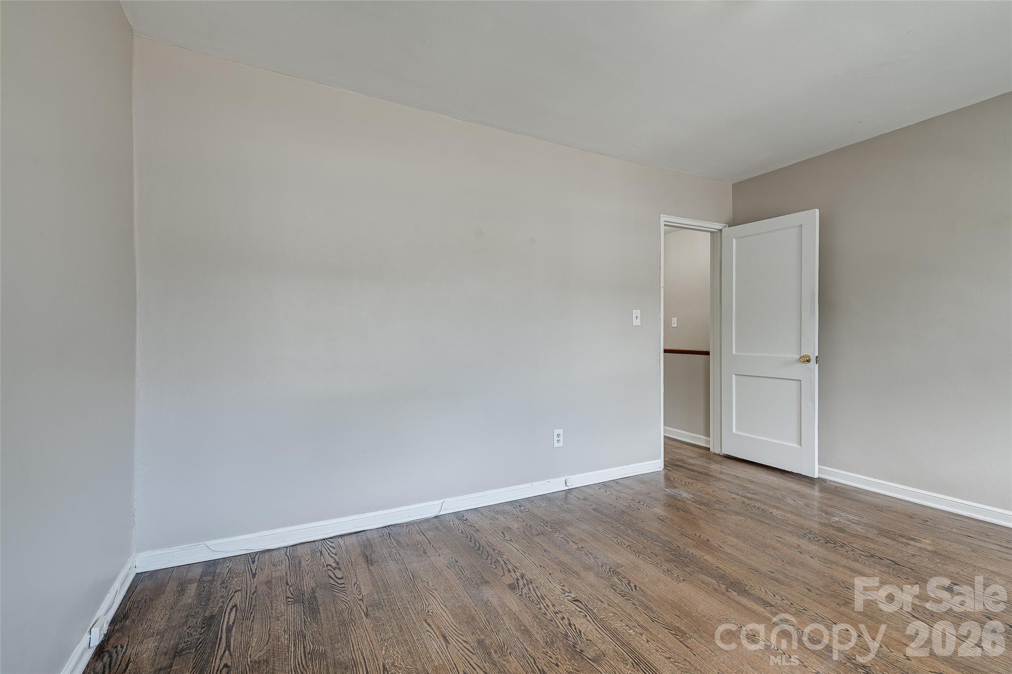 Condominium at 311 Wakefield Road, Charlotte, photo 19 of 30
