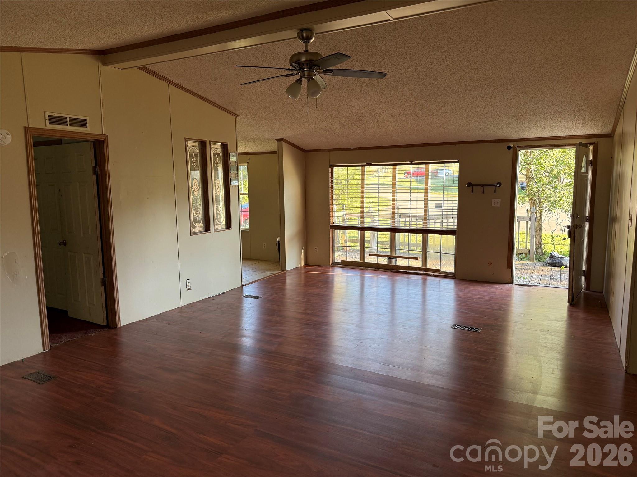 Single Family Residence at 142 Forest Grove Drive, Statesville, photo 10 of 31